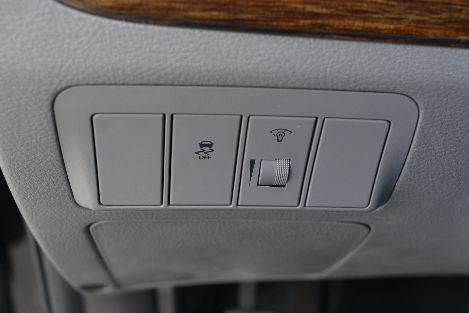 2011 Hyundai Santa Fe 81
