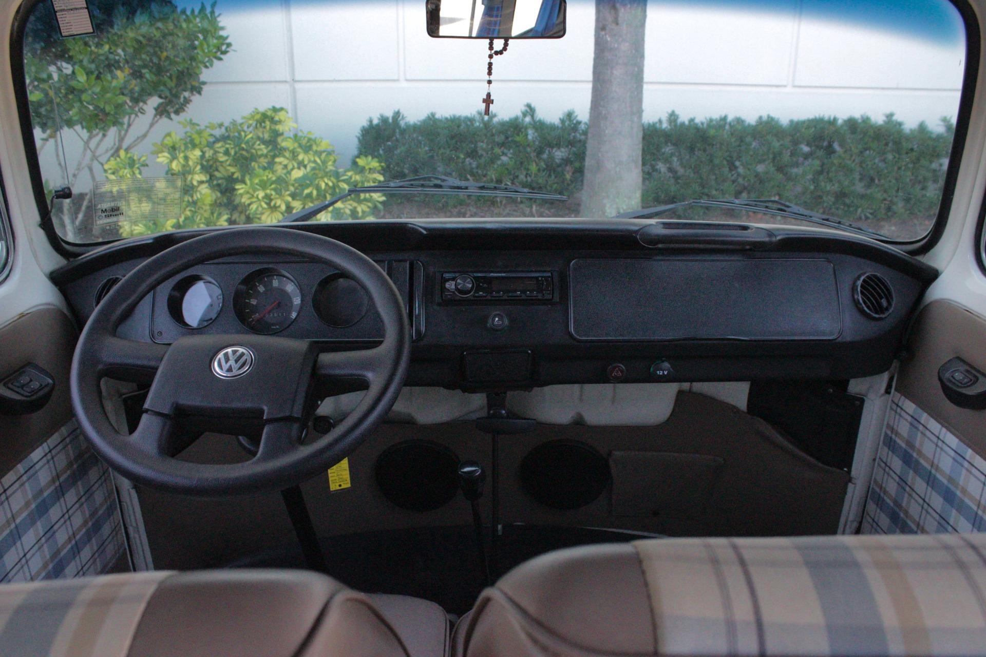 1992 Volkswagen Bus 69