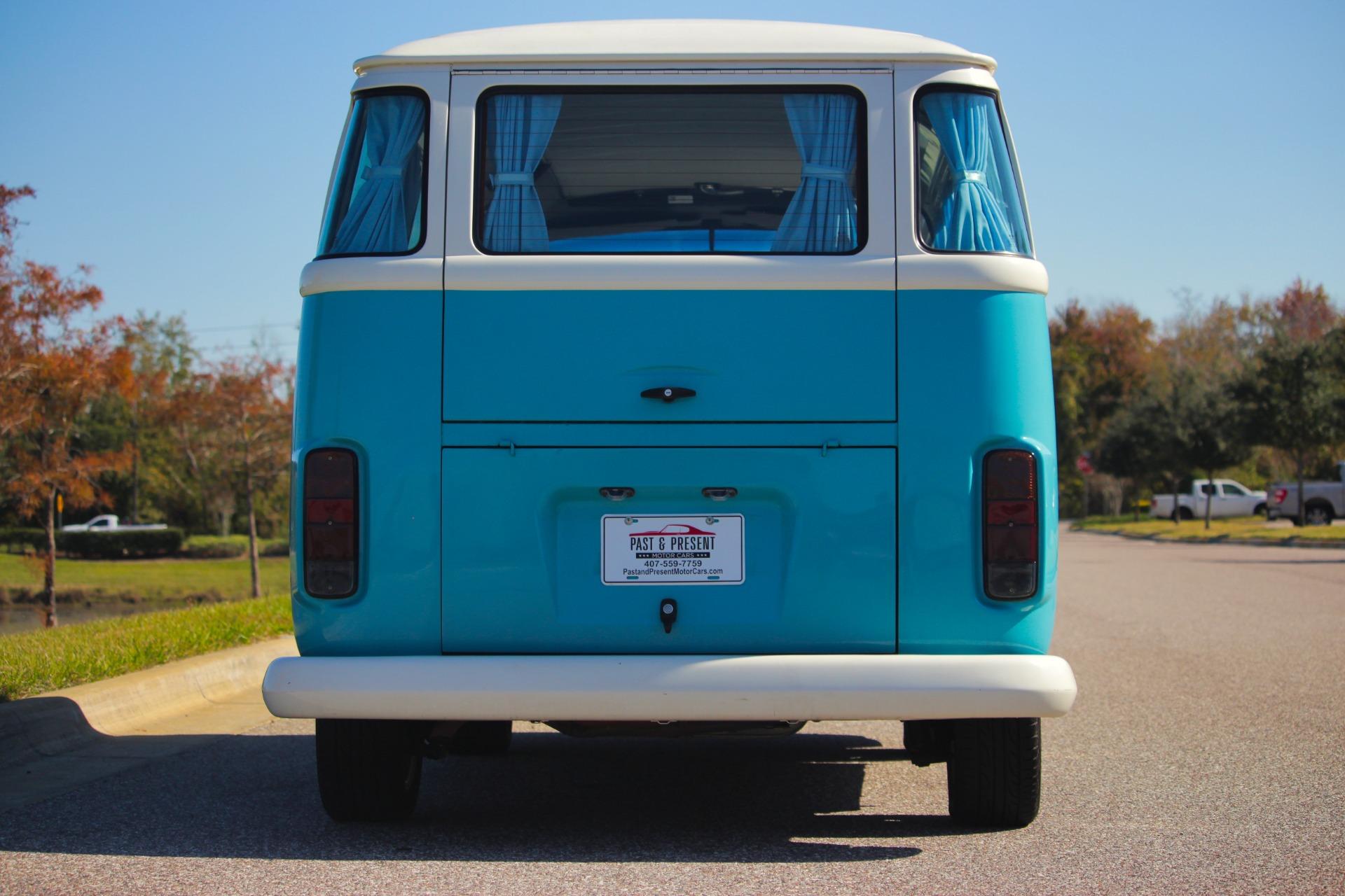 1992 Volkswagen Bus 4