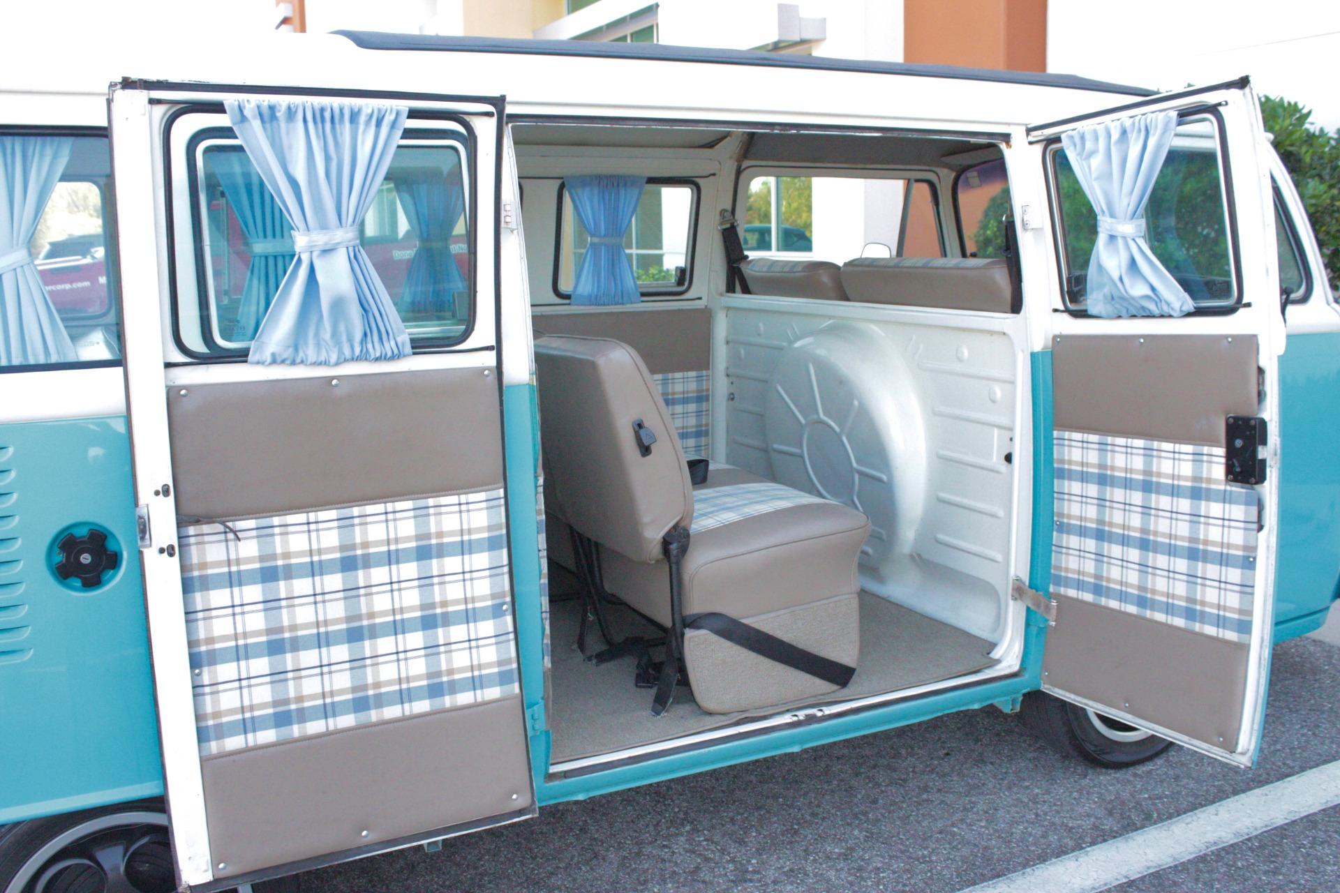 1992 Volkswagen Bus 67