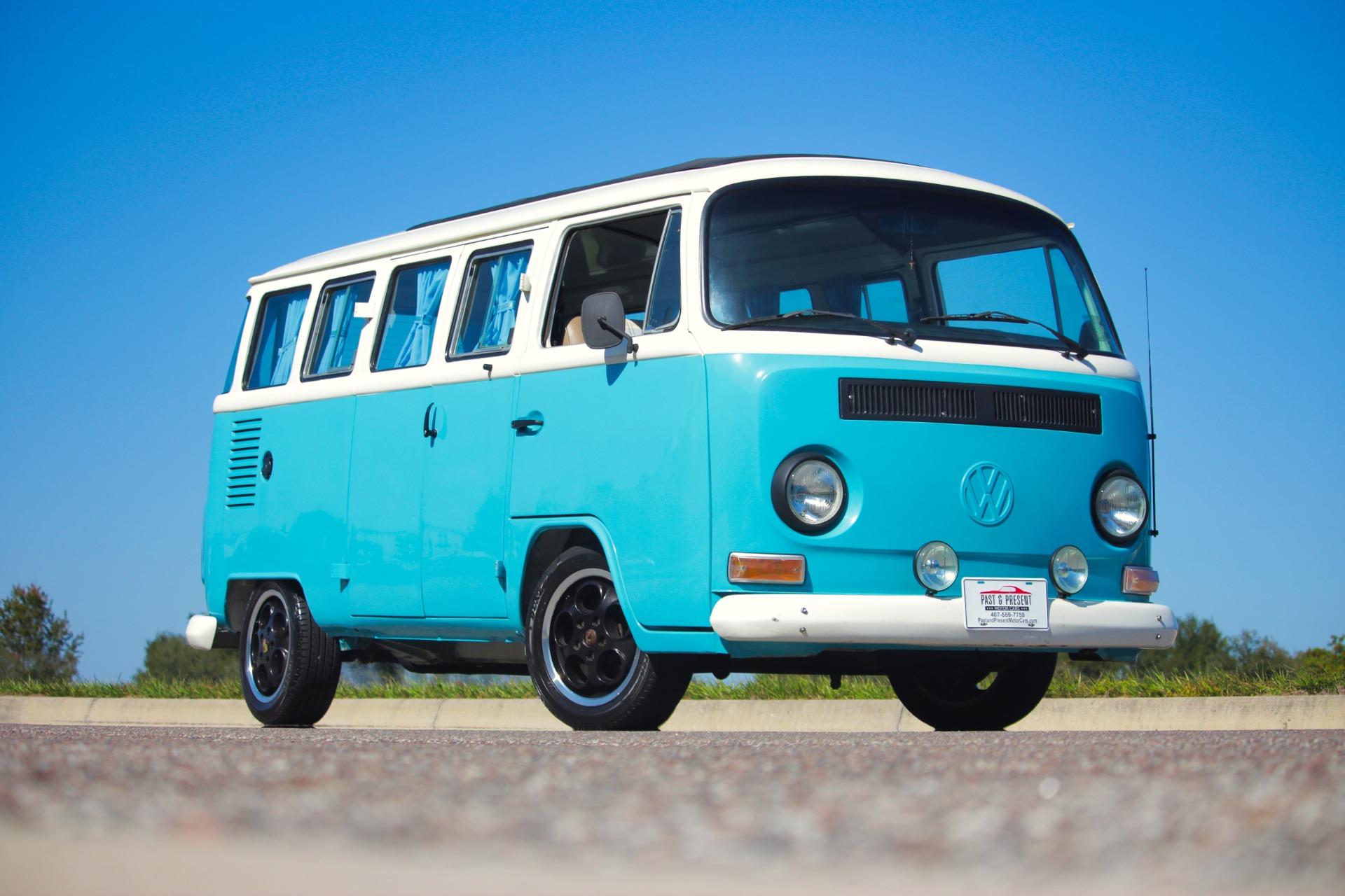 1992 Volkswagen Bus 44