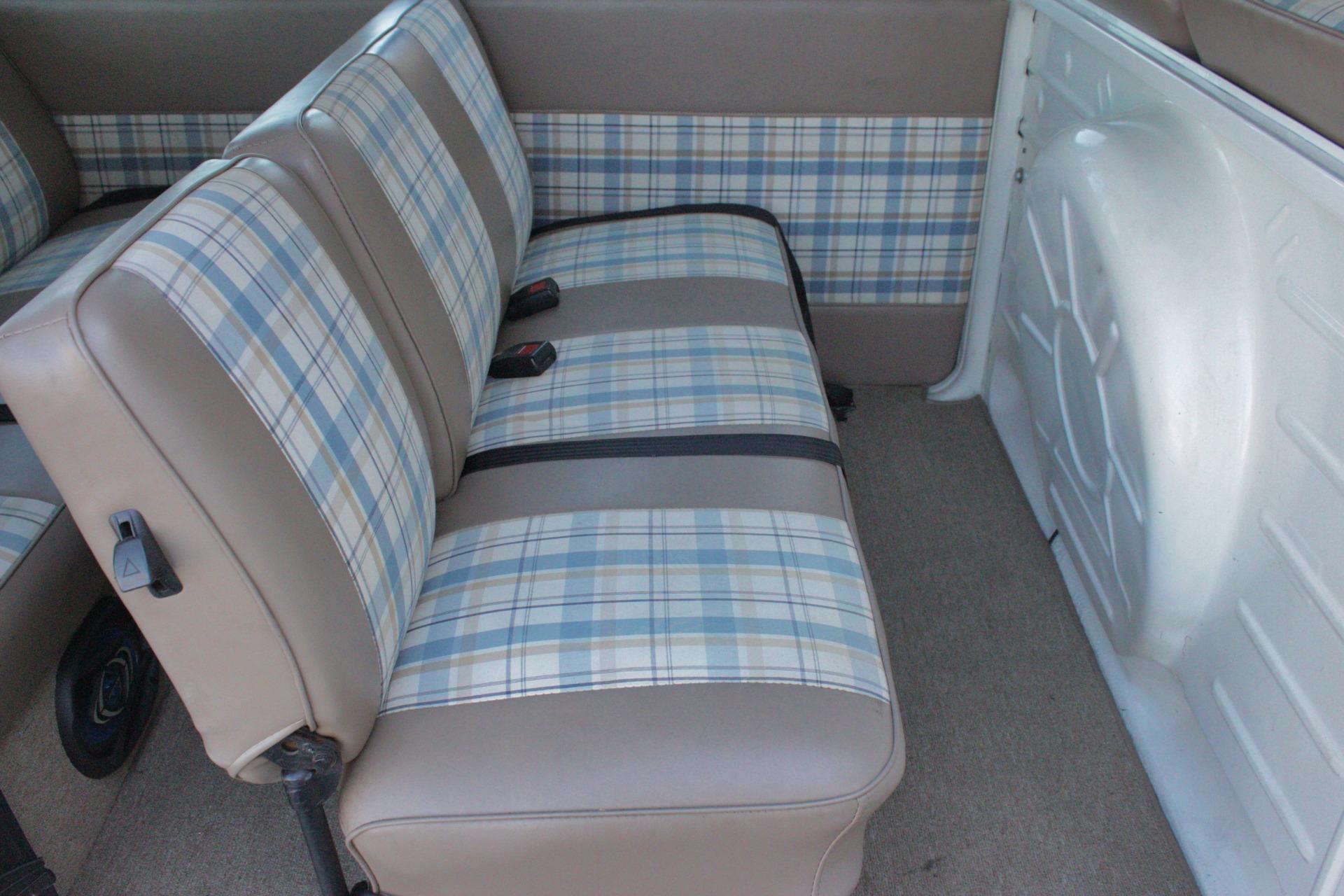 1992 Volkswagen Bus 12