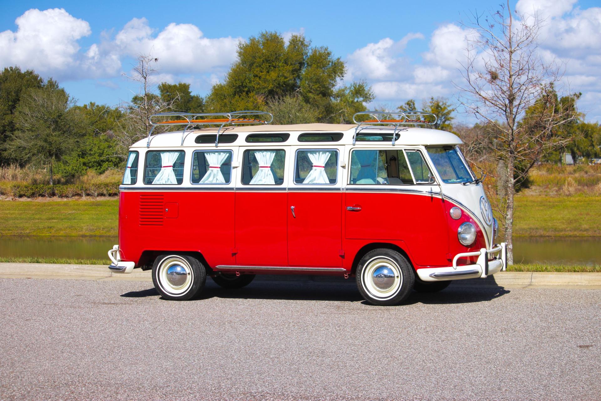 1972 Volkswagen  Bus 32