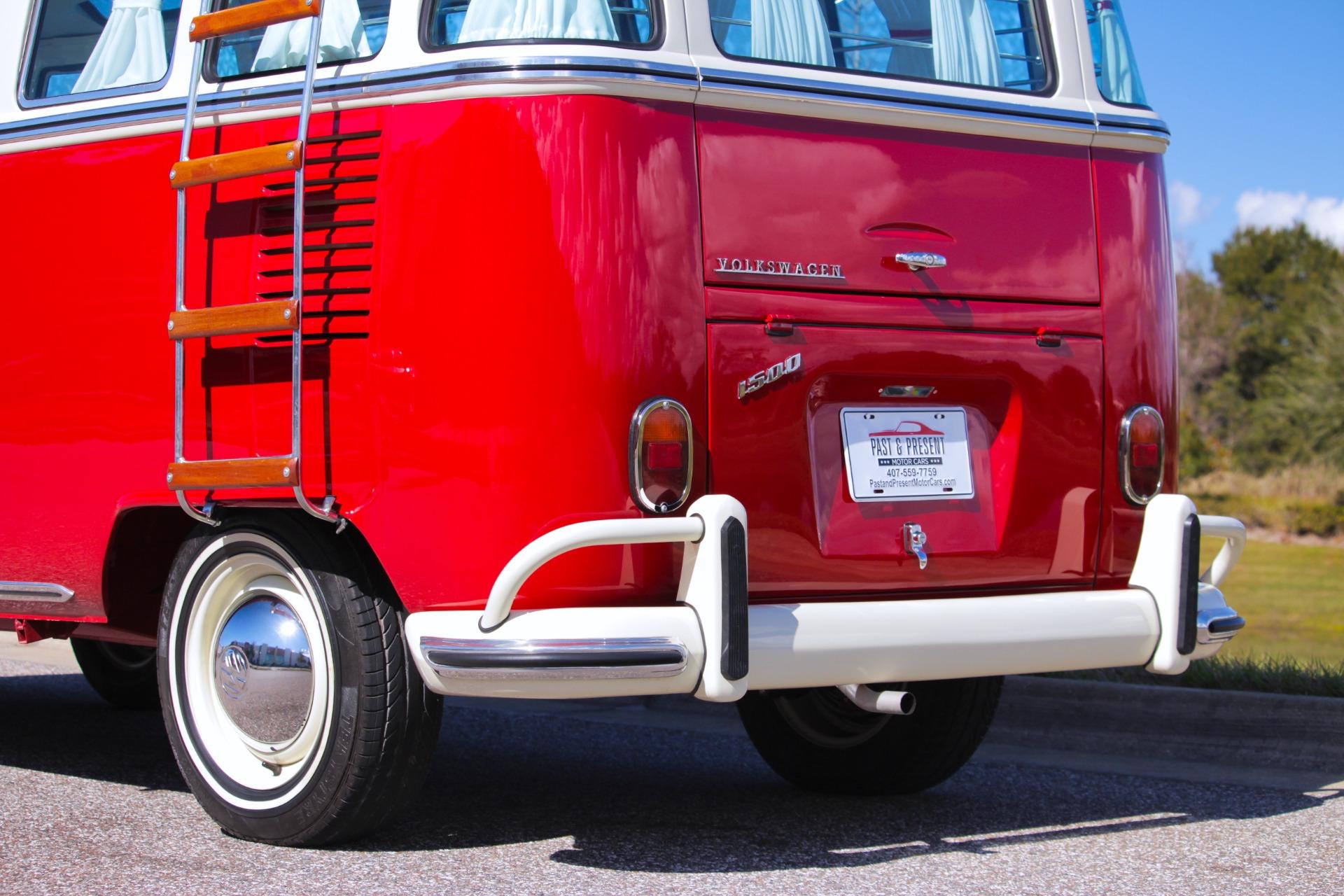 1972 Volkswagen  Bus 30