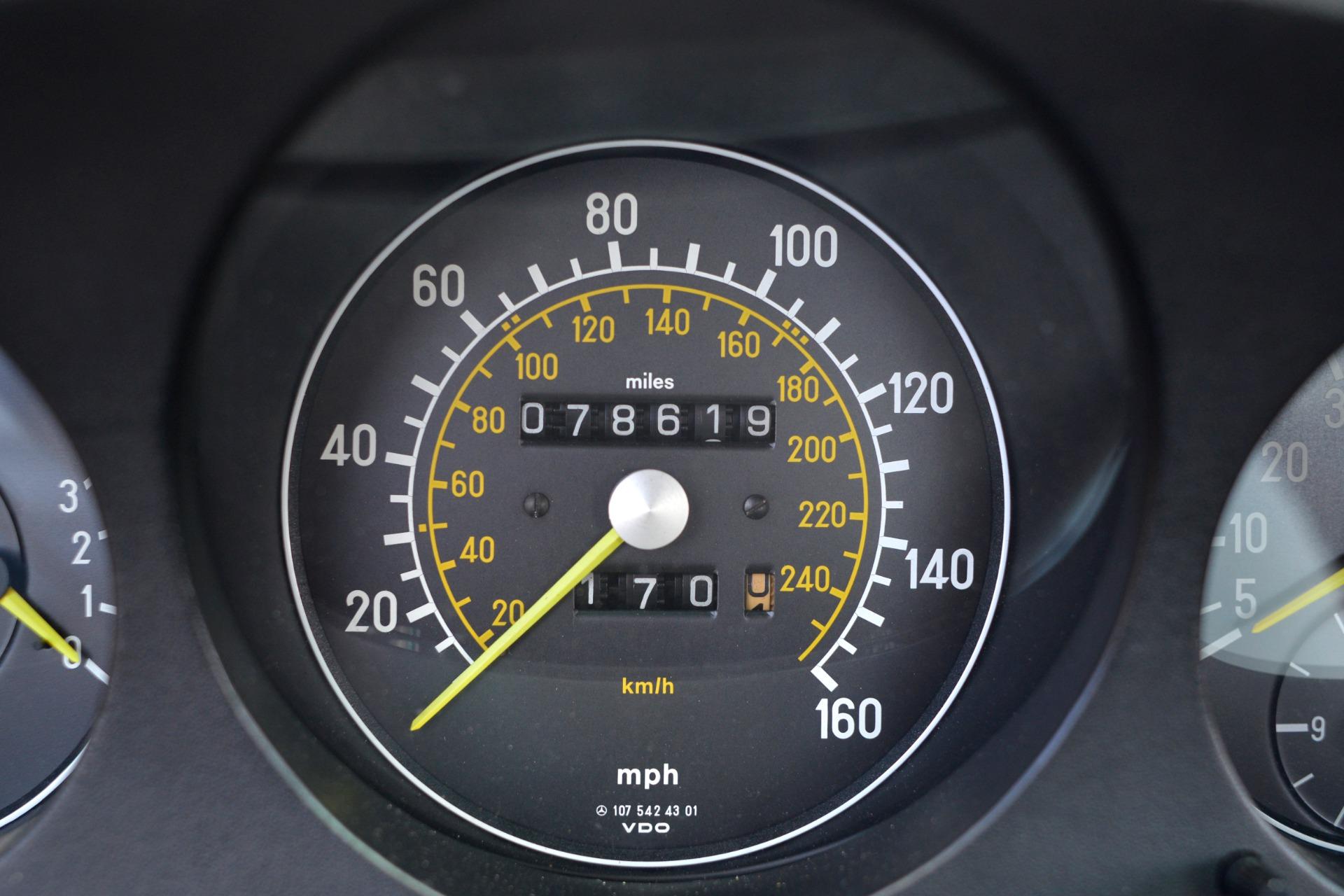 1987 Mercedes 280SL 5