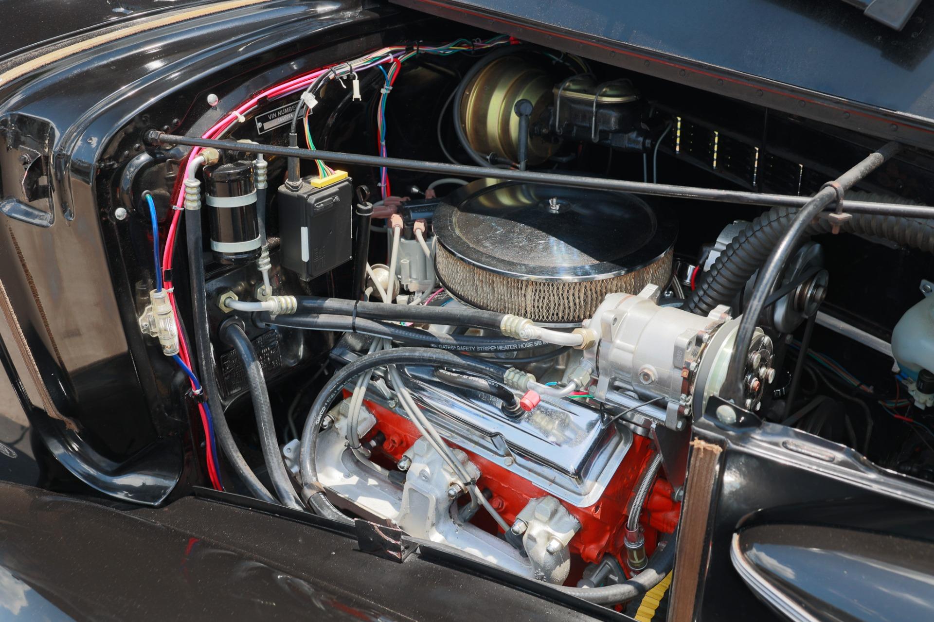 1937 Buick 8 Limo 71
