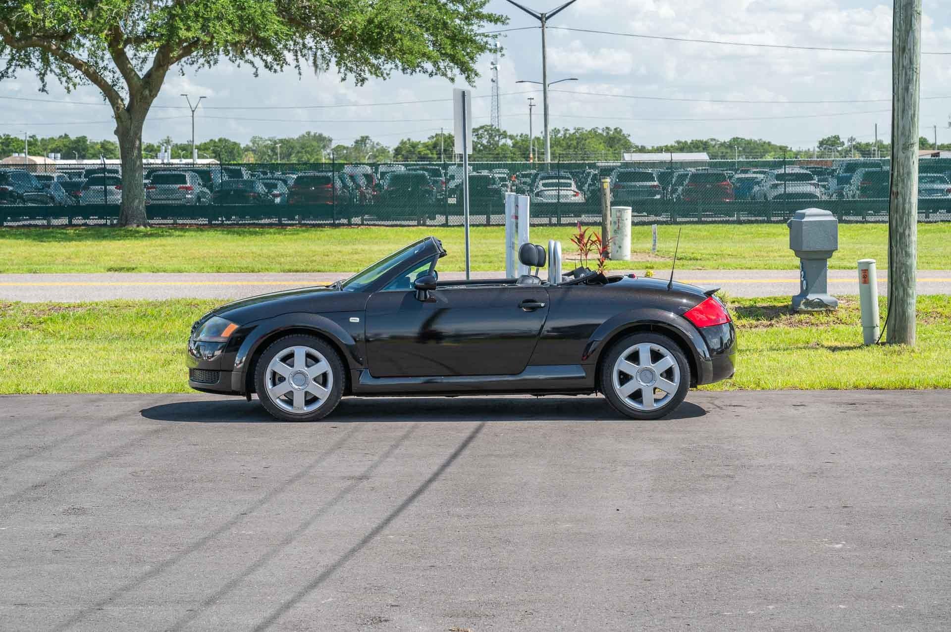 2001 Audi TT 2