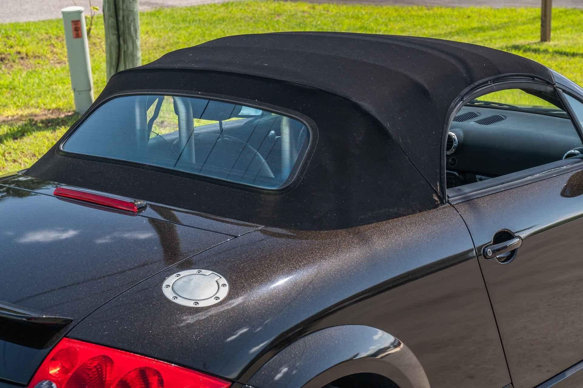 2001 Audi TT 39