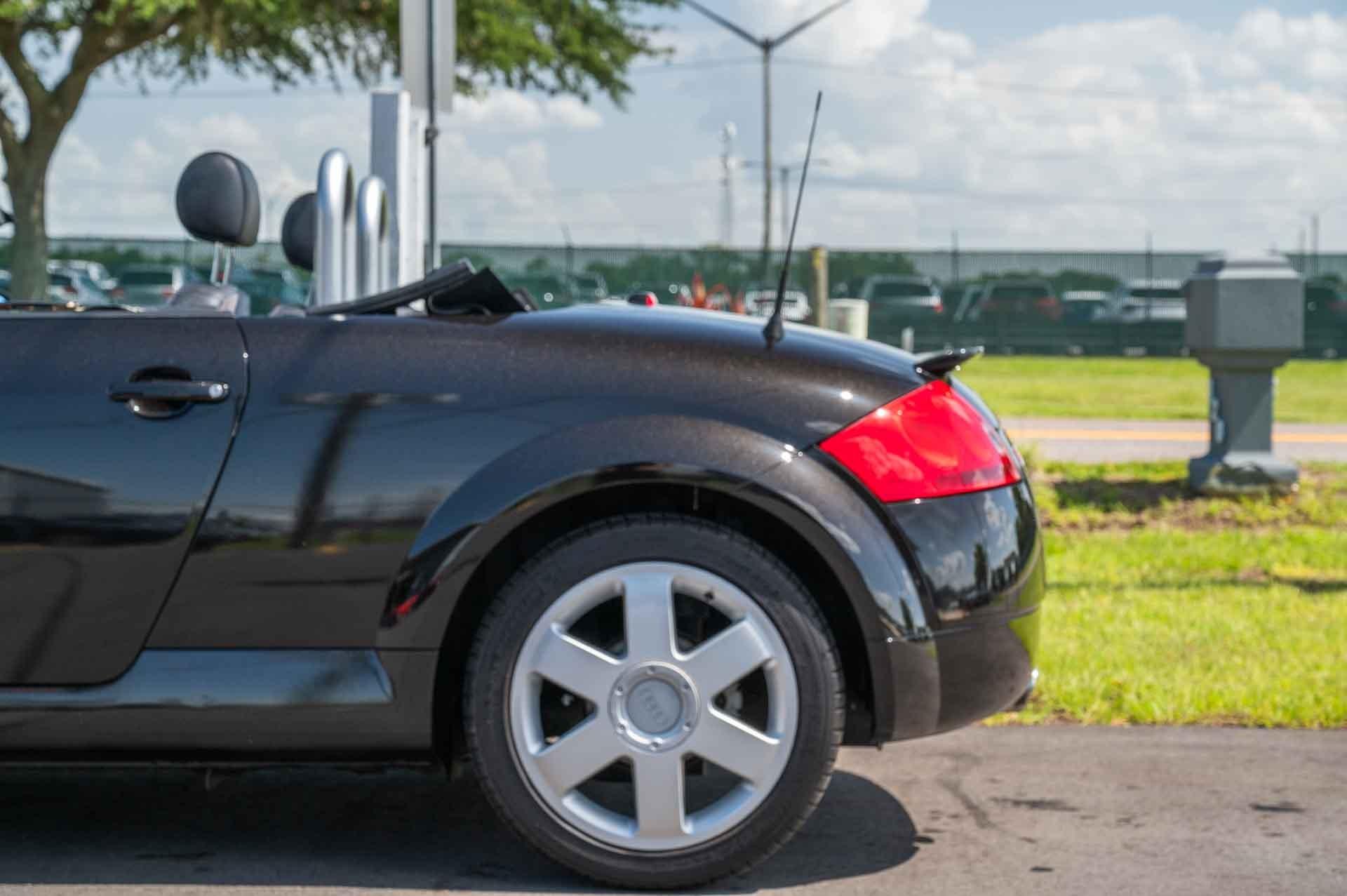 2001 Audi TT 21