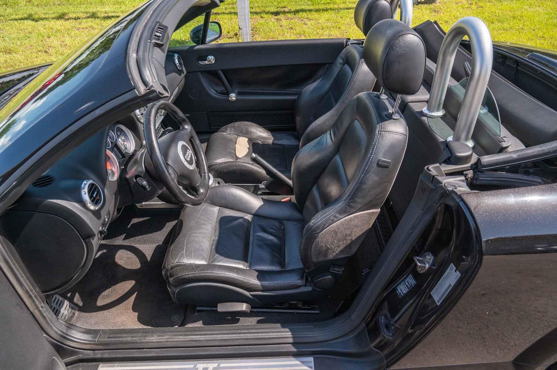2001 Audi TT 11