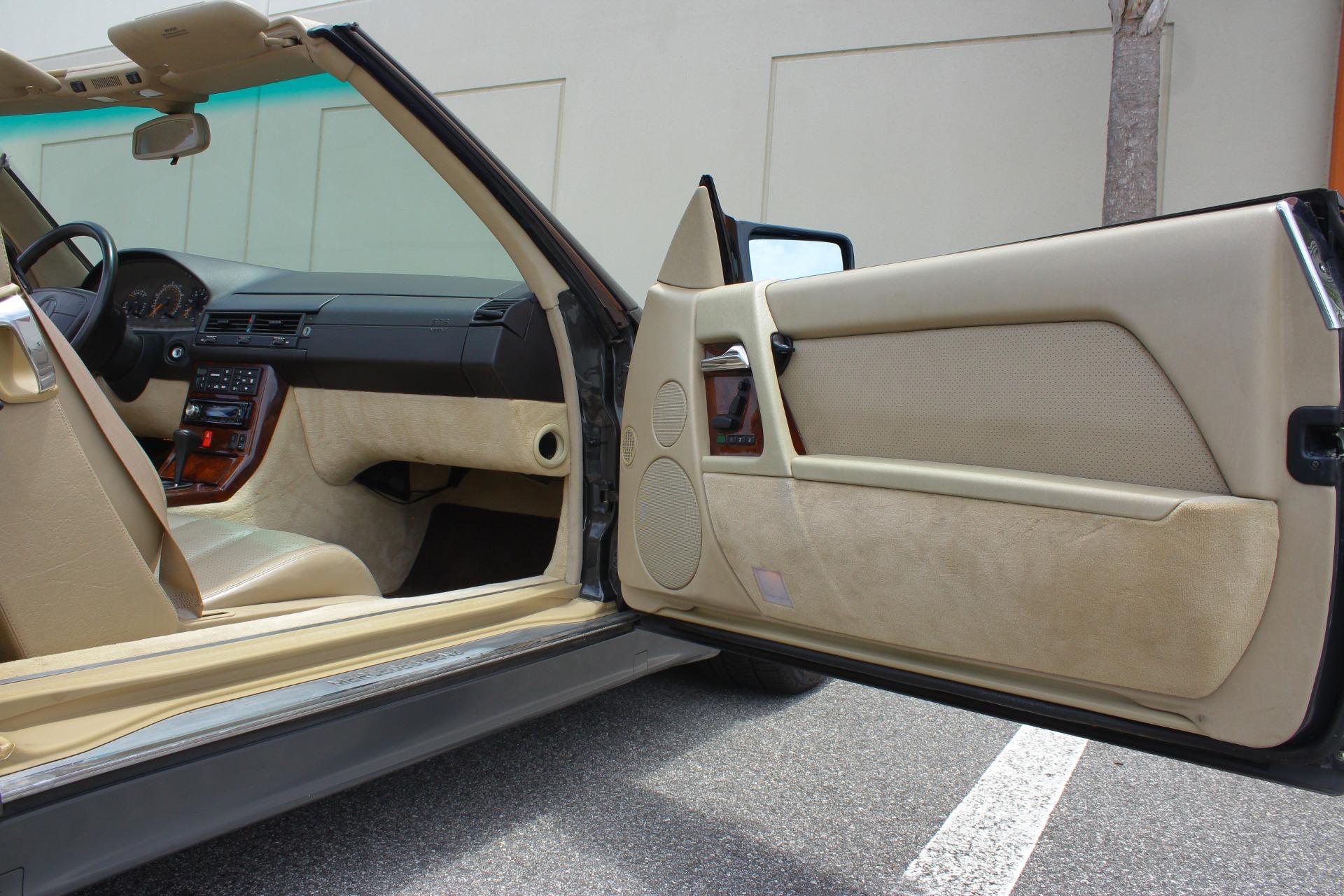 1992 Mercedes-Benz 500 SL 67