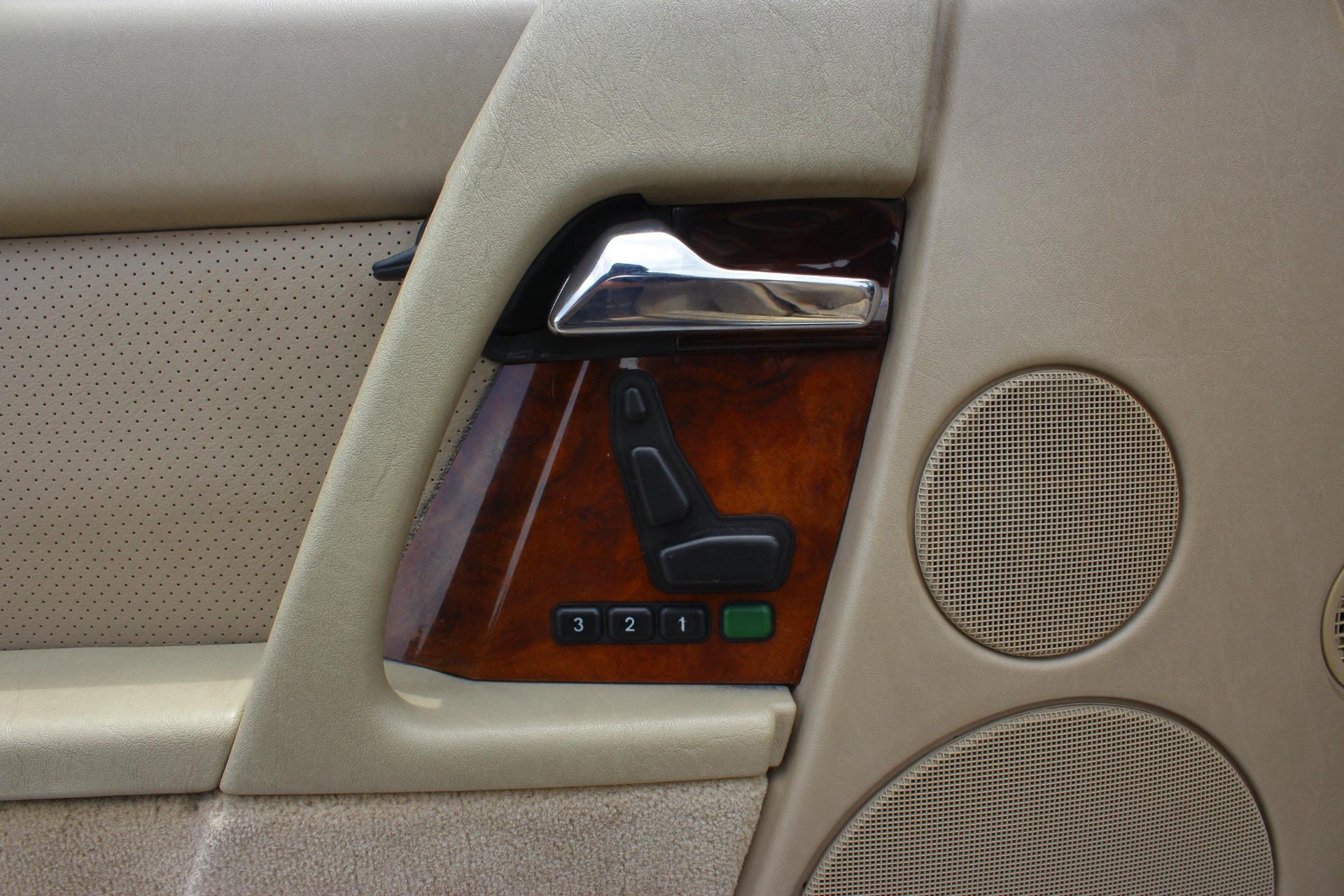 1992 Mercedes-Benz 500 SL 59