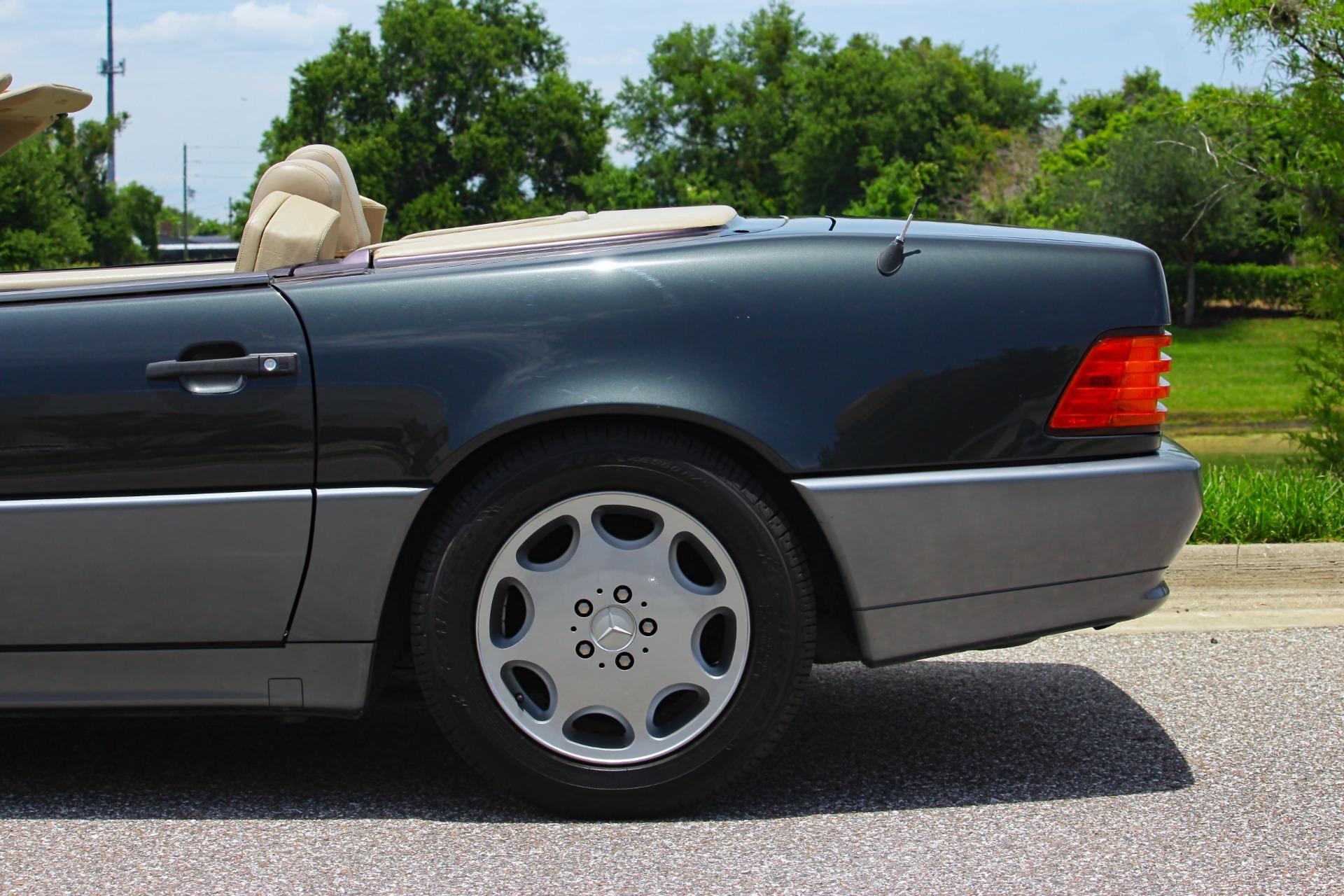 1992 Mercedes-Benz 500 SL 25