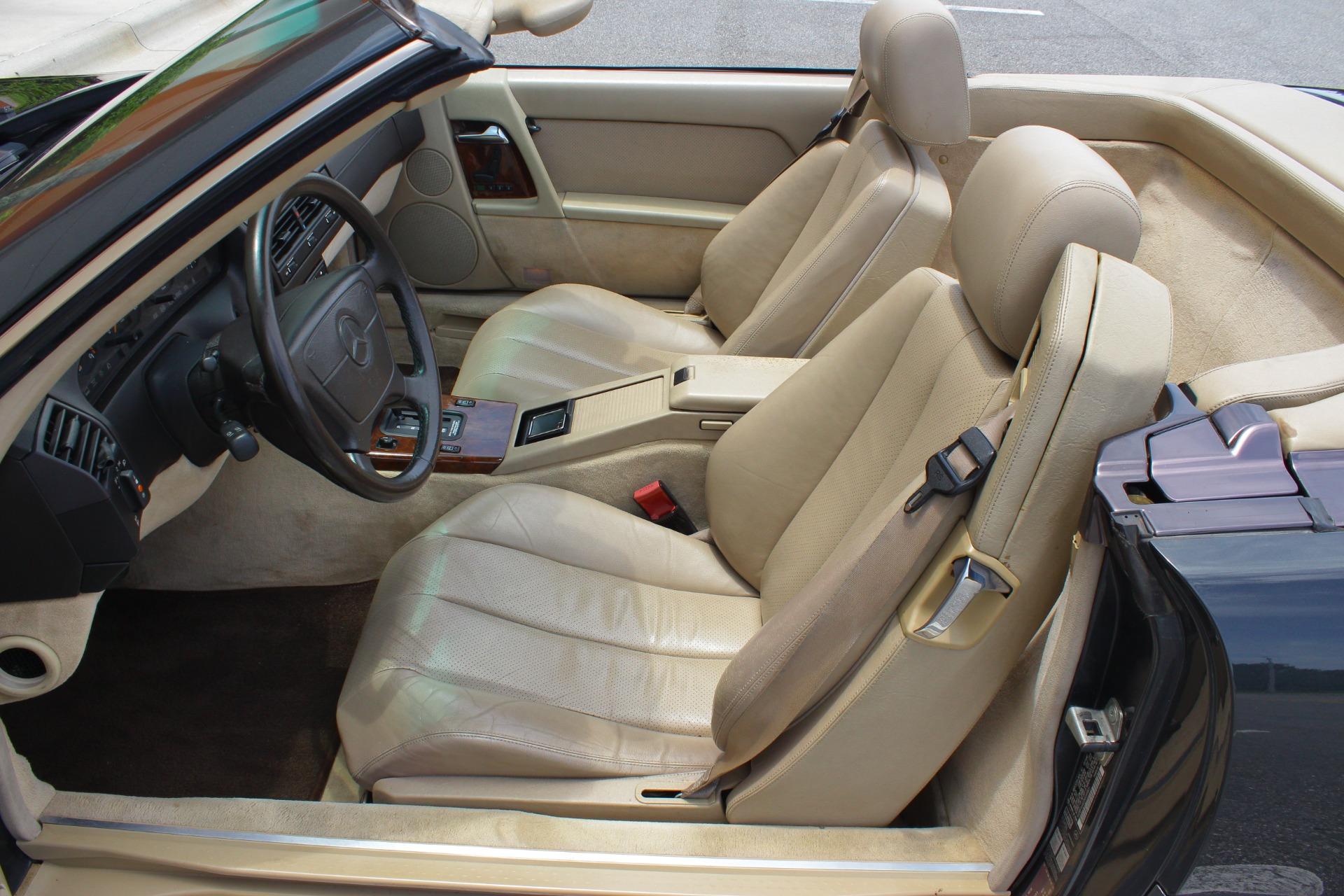 1992 Mercedes-Benz 500 SL 60
