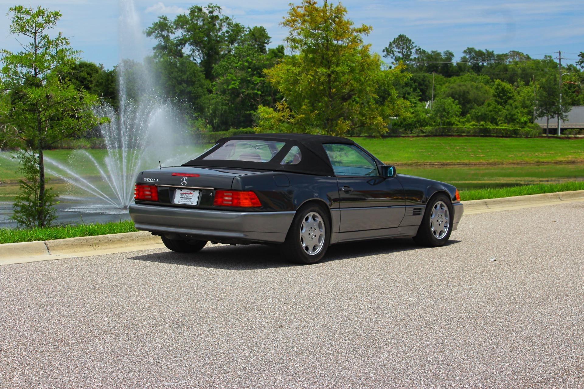 1992 Mercedes-Benz 500 SL 38
