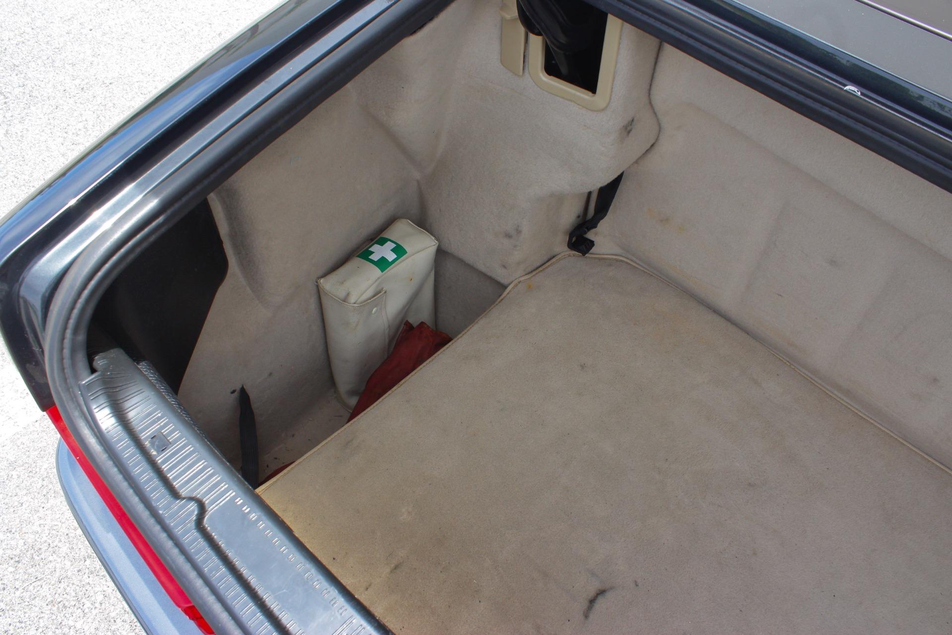 1992 Mercedes-Benz 500 SL 97