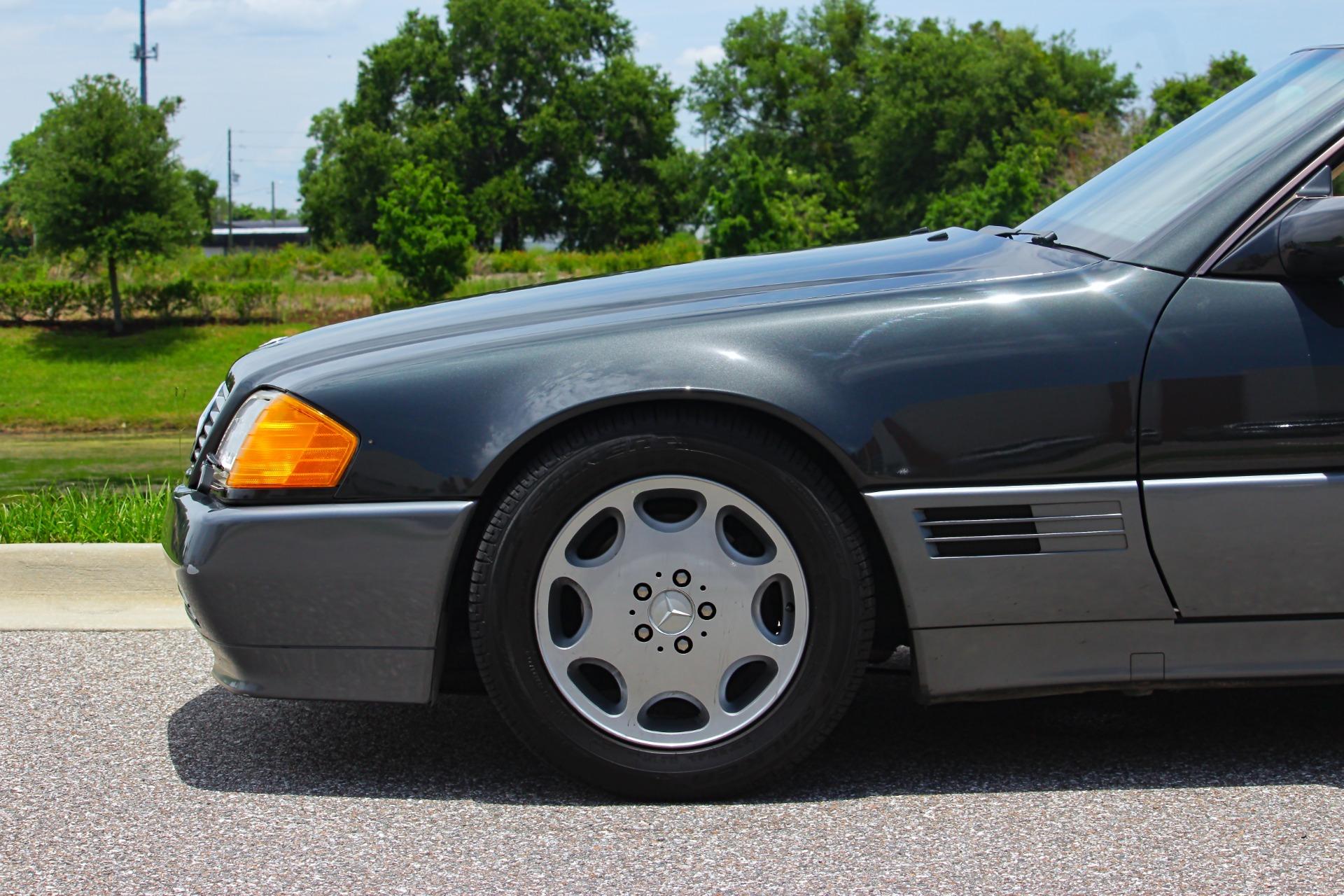 1992 Mercedes-Benz 500 SL 27