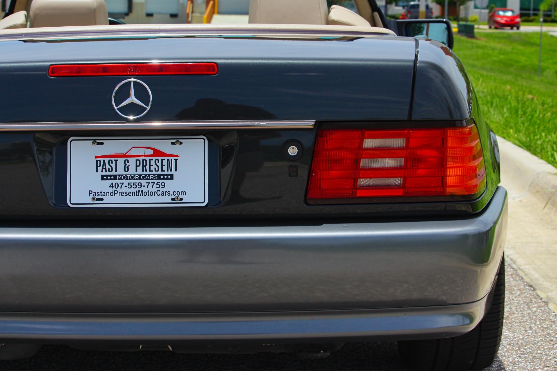 1992 Mercedes-Benz 500 SL 21