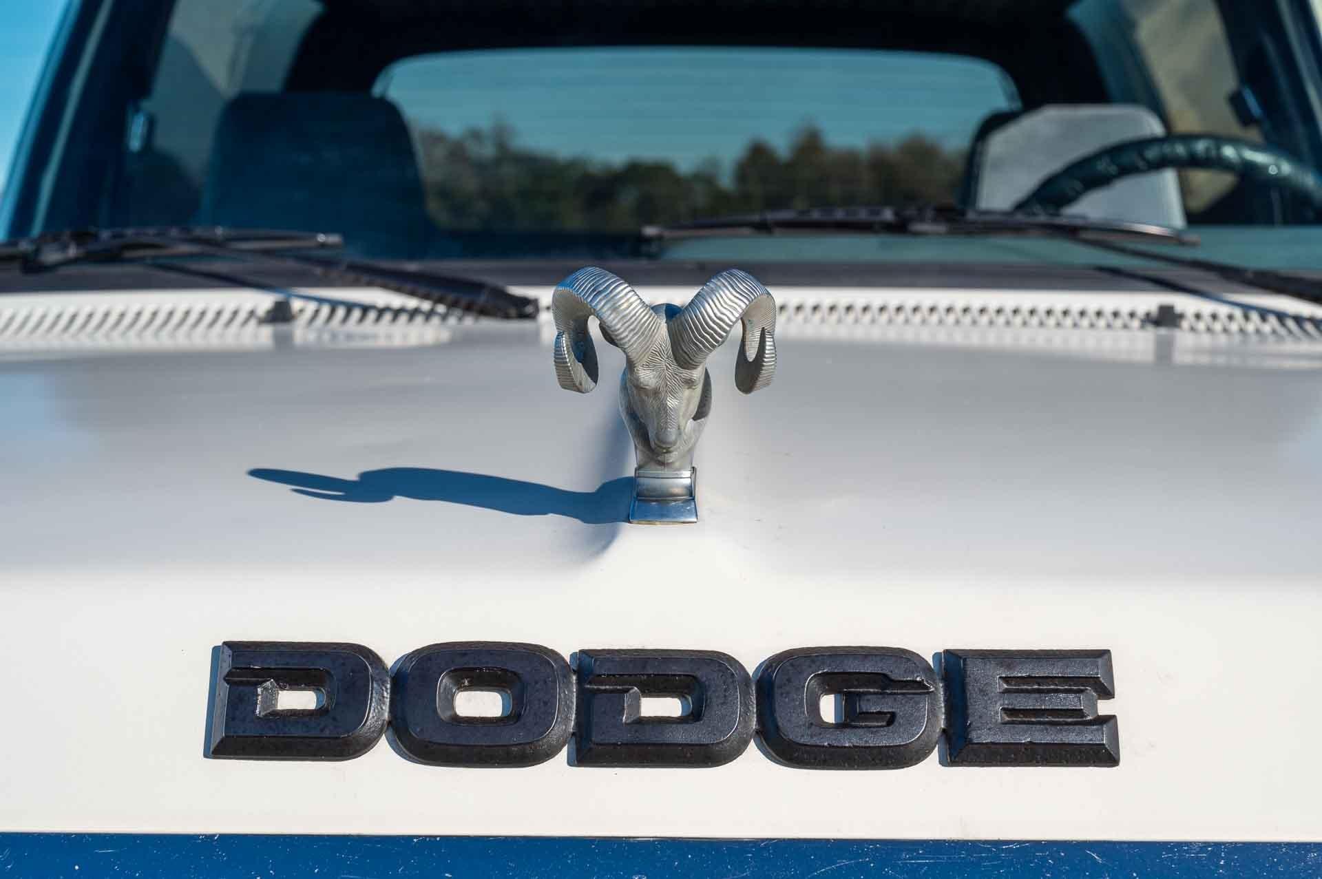 1990 Dodge Ramcharger 22
