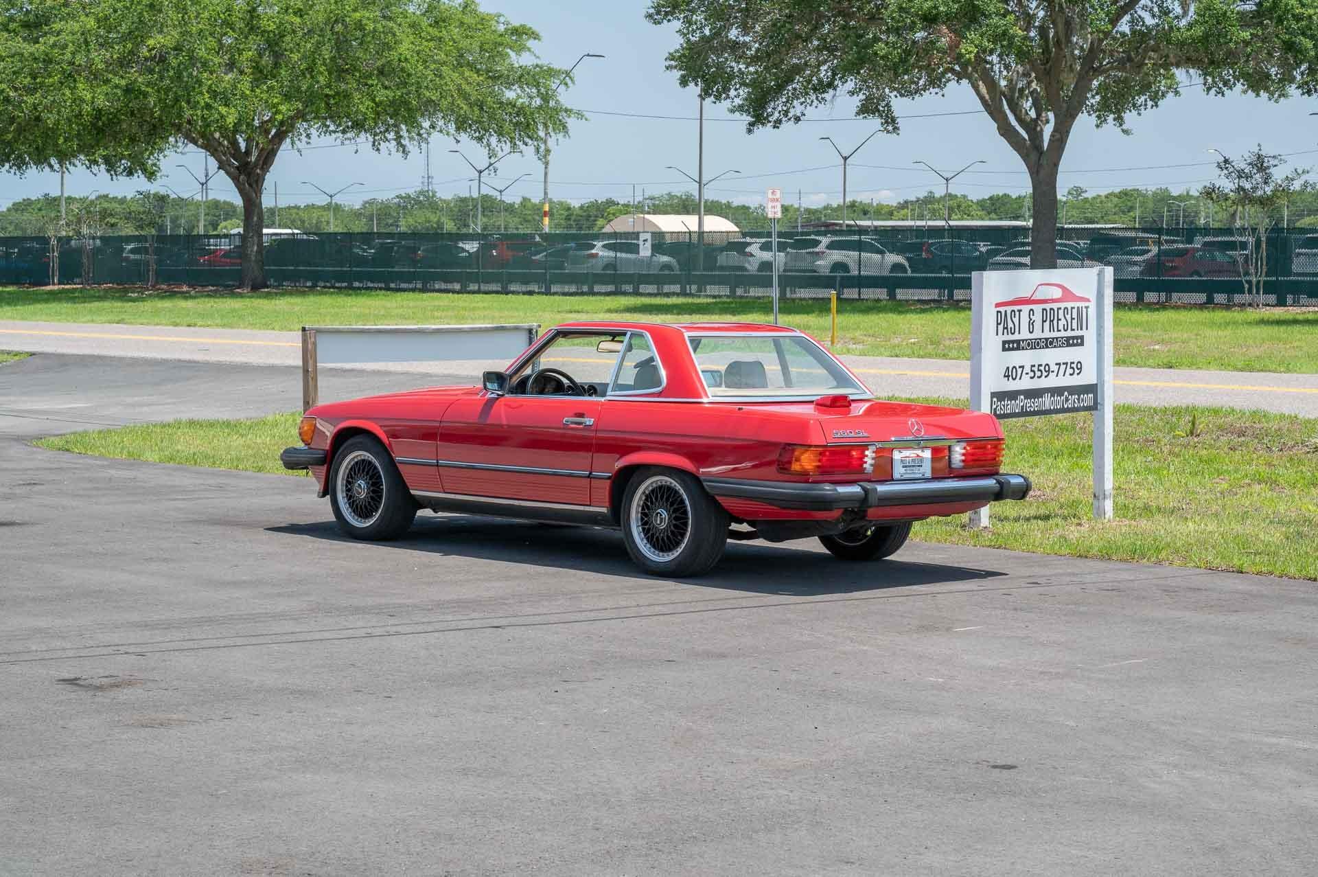 1987 Mercedes SL560 3