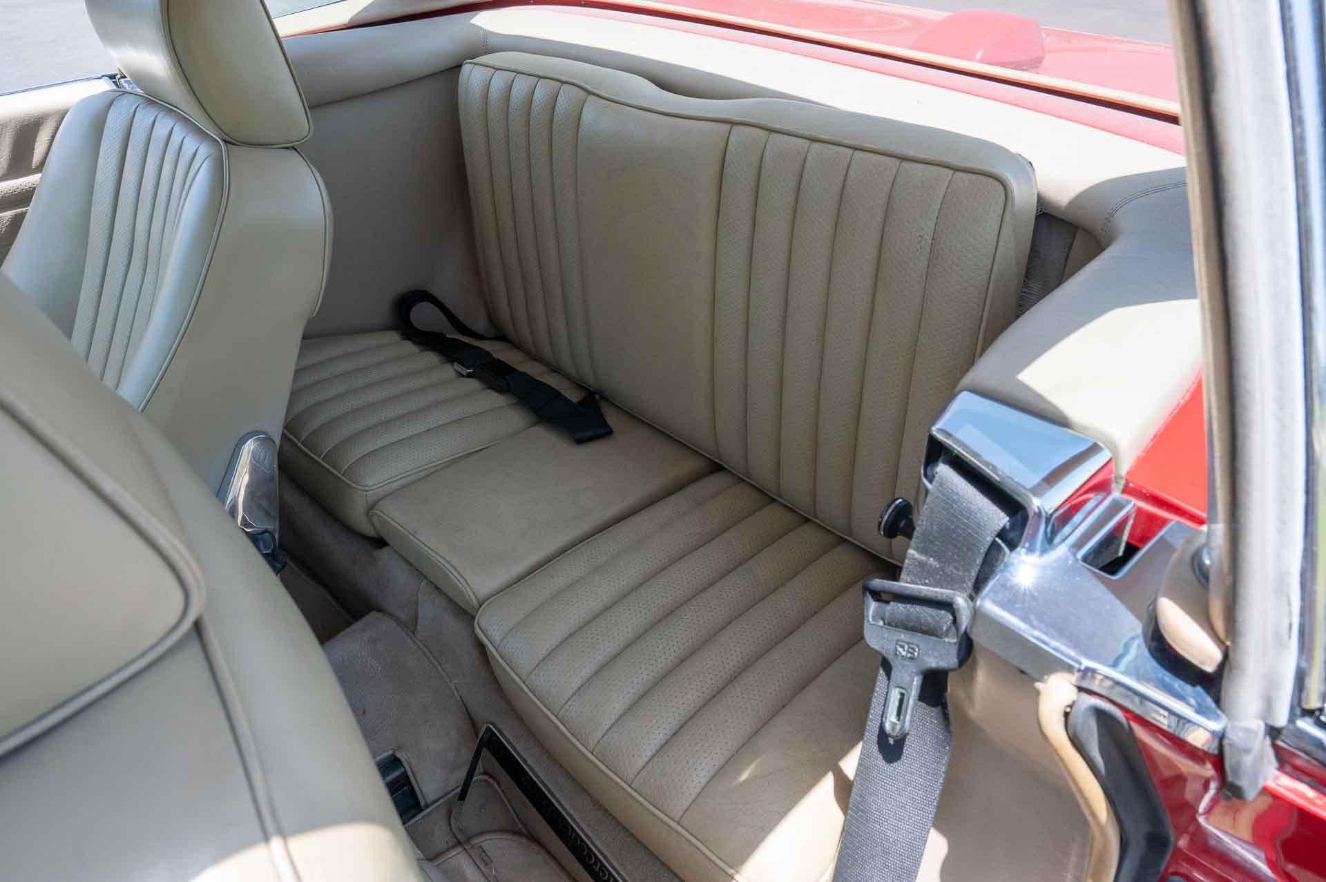 1987 Mercedes SL560 35