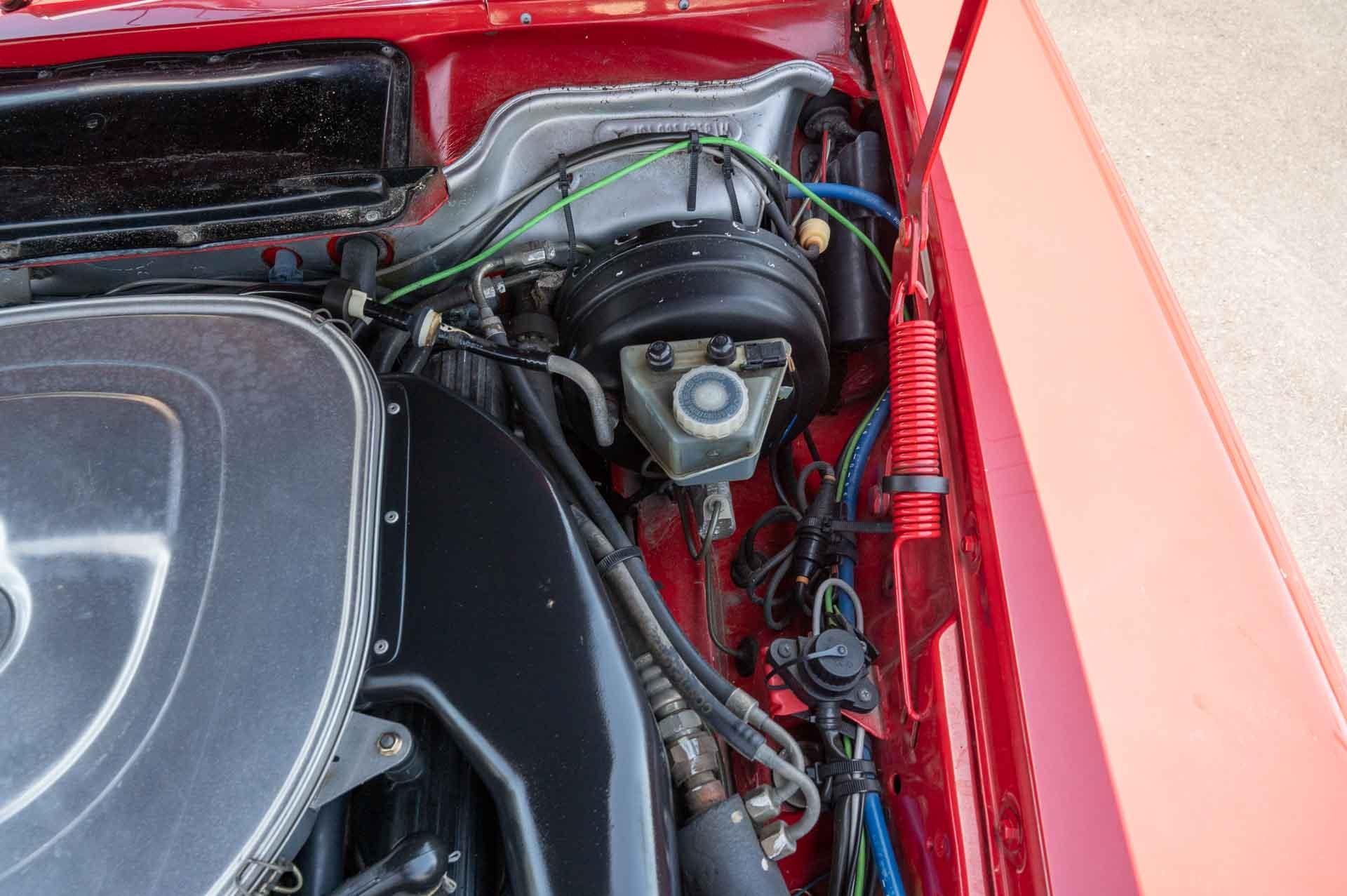 1987 Mercedes SL560 56