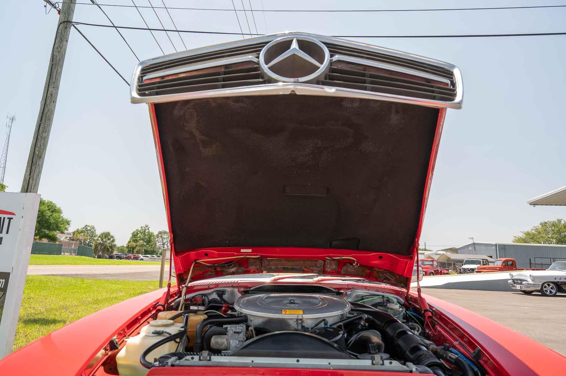 1987 Mercedes SL560 60