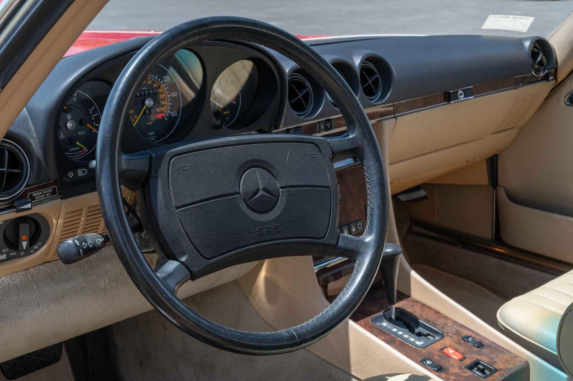 1987 Mercedes SL560 10