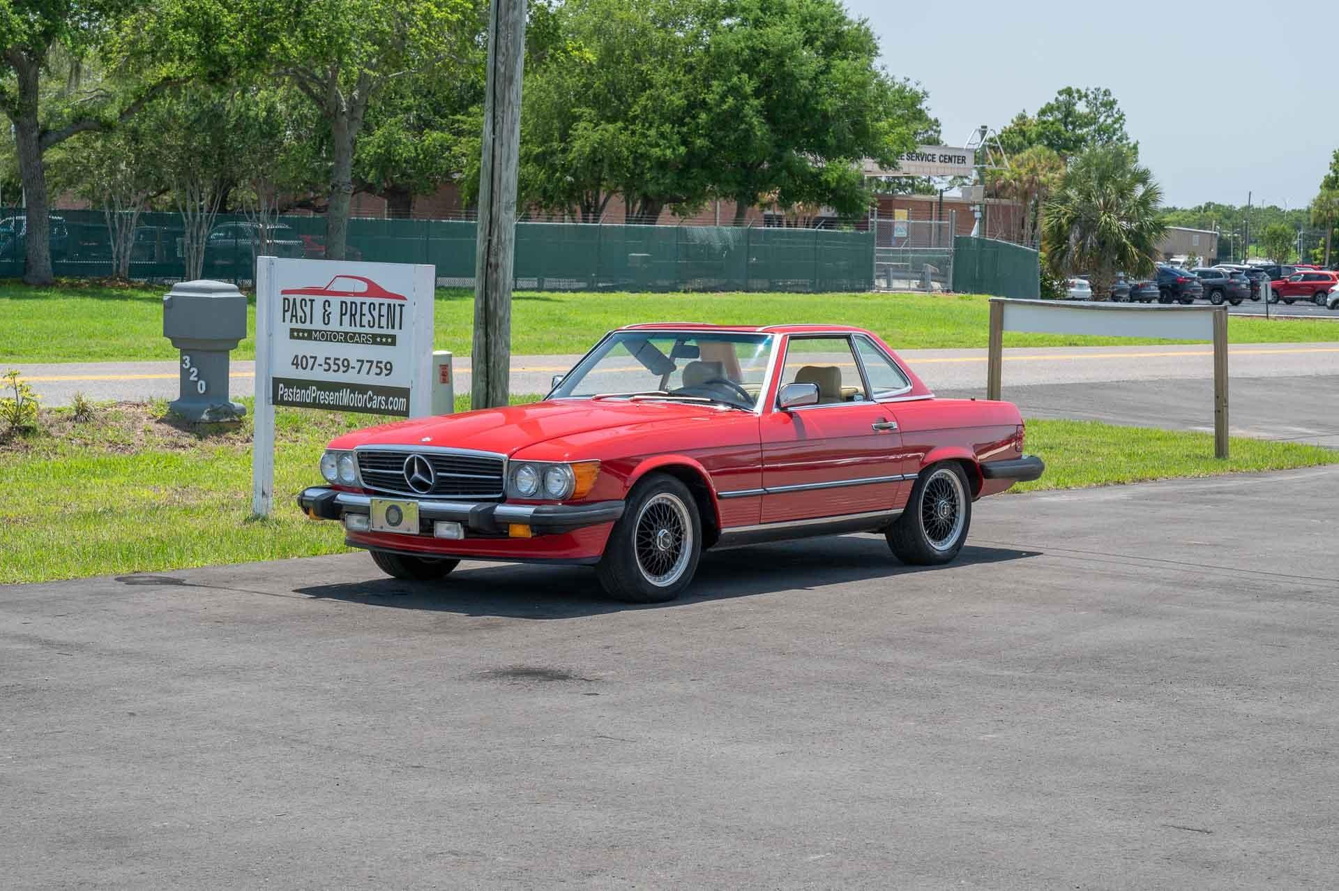 1987 Mercedes SL560 1