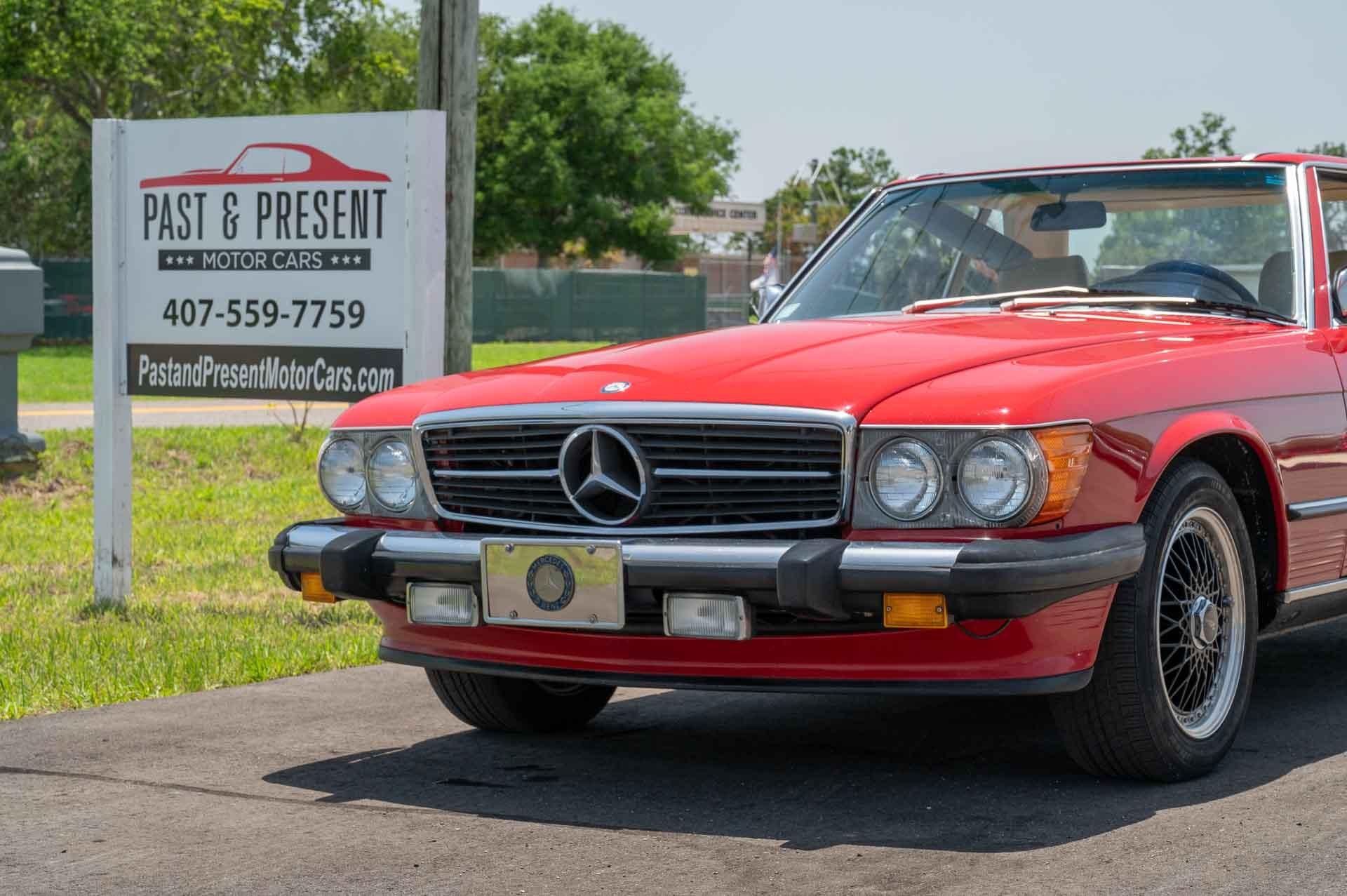 1987 Mercedes SL560 21