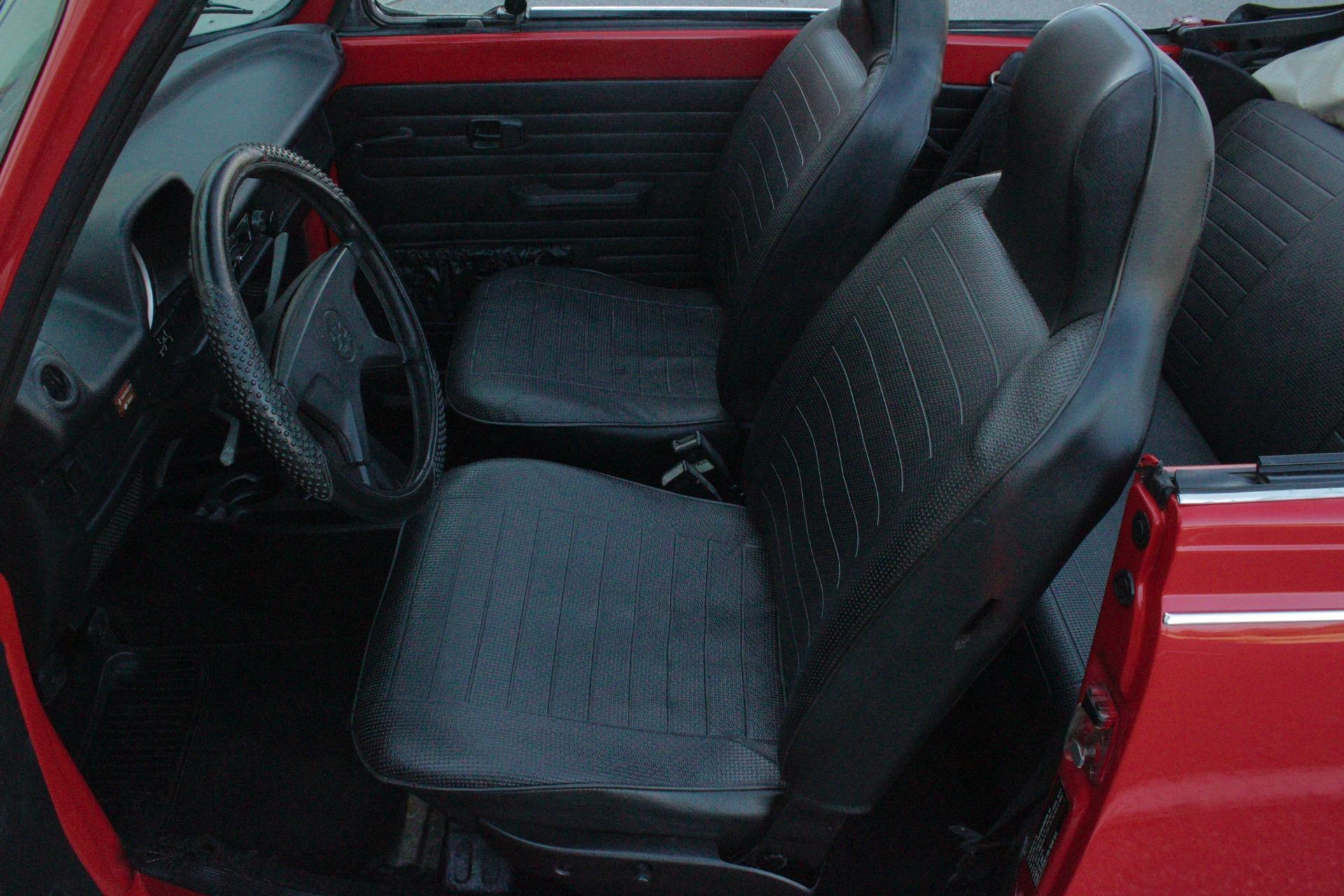 1974 Volkswagen Super Beetle 12