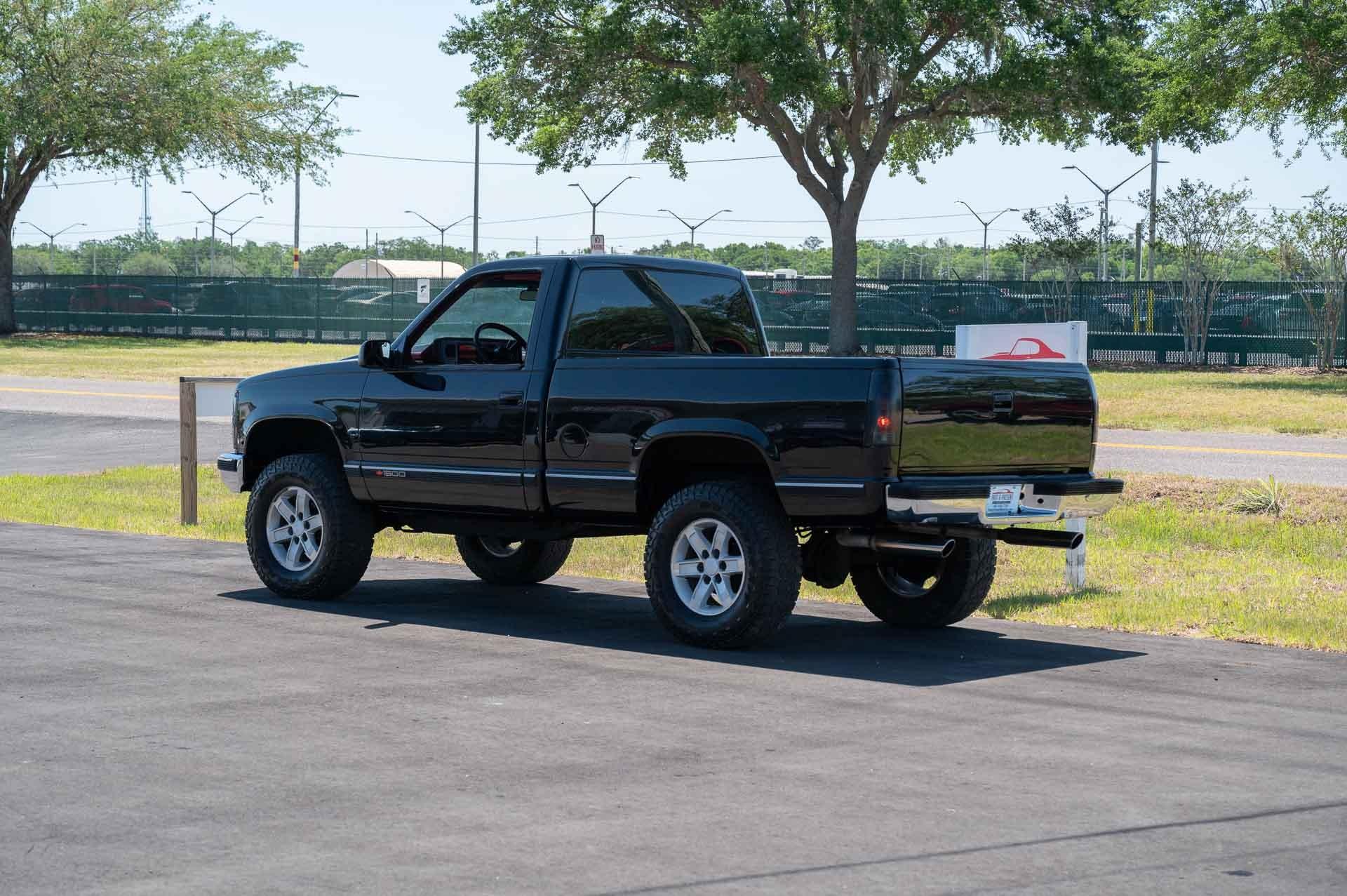 1993 Chevrolet 1500 16