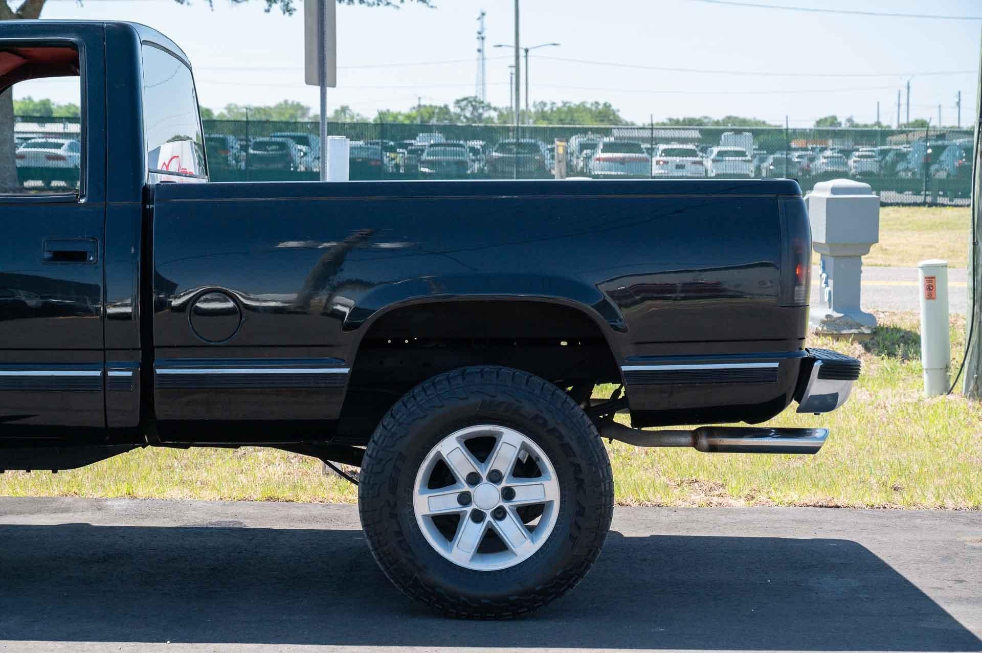 1993 Chevrolet 1500 19