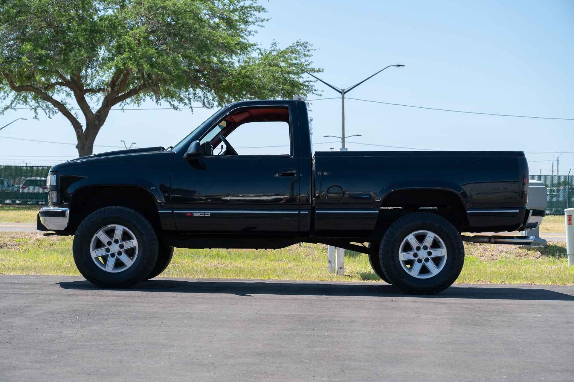 1993 Chevrolet 1500 2