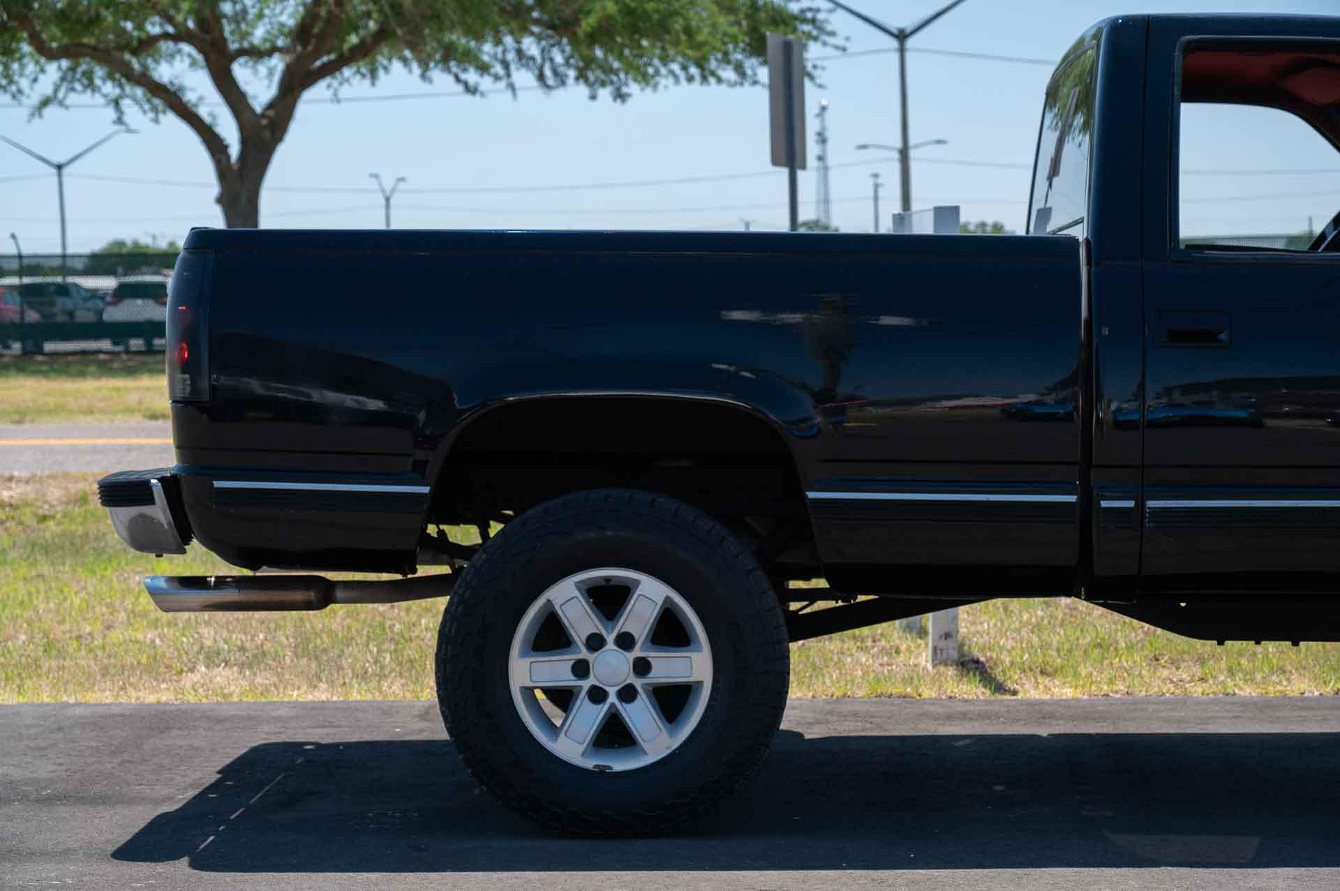 1993 Chevrolet 1500 35