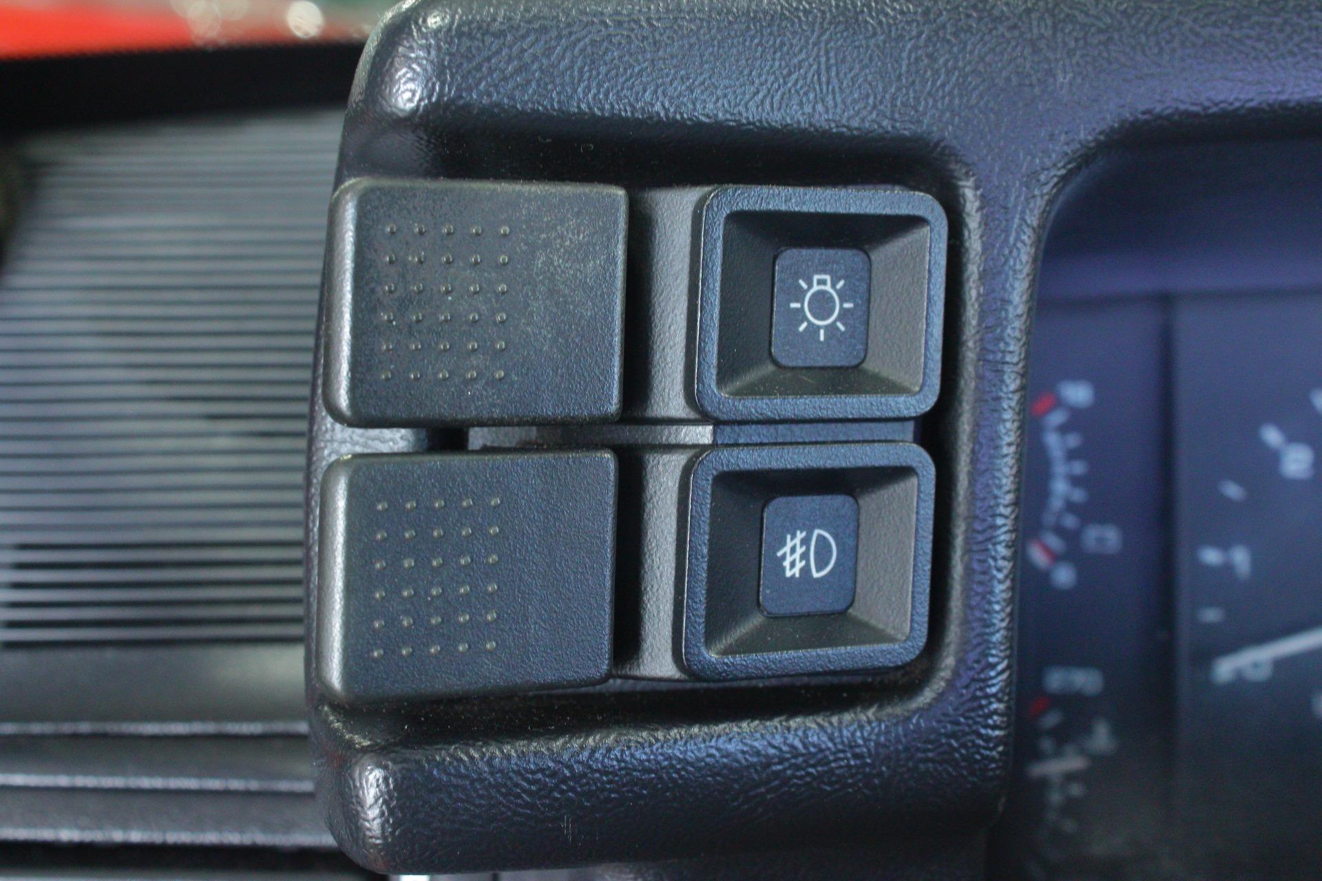 1993 Ford Mustang GT 58