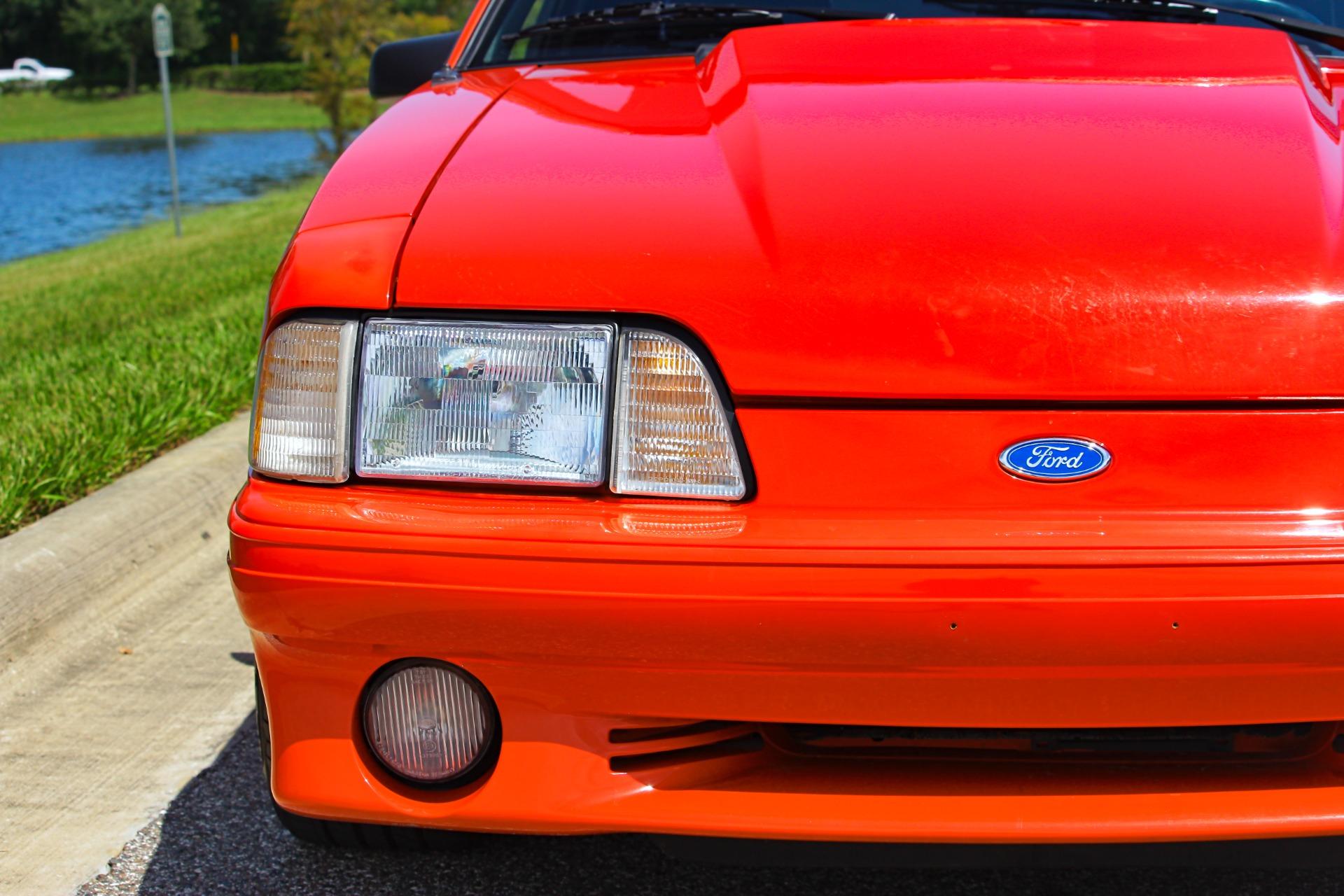 1993 Ford Mustang GT 27
