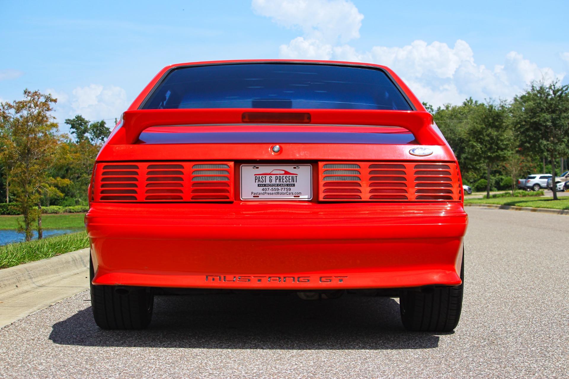 1993 Ford Mustang GT 45