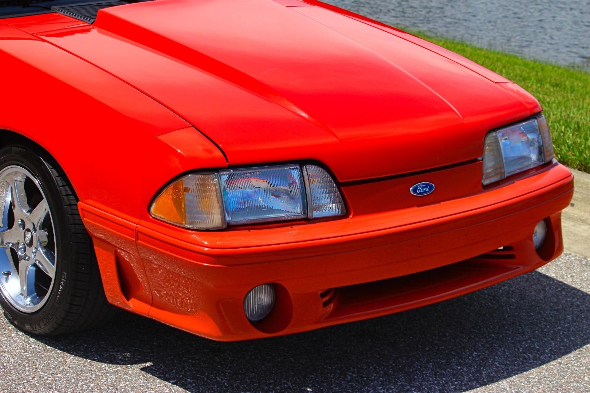 1993 Ford Mustang GT 35