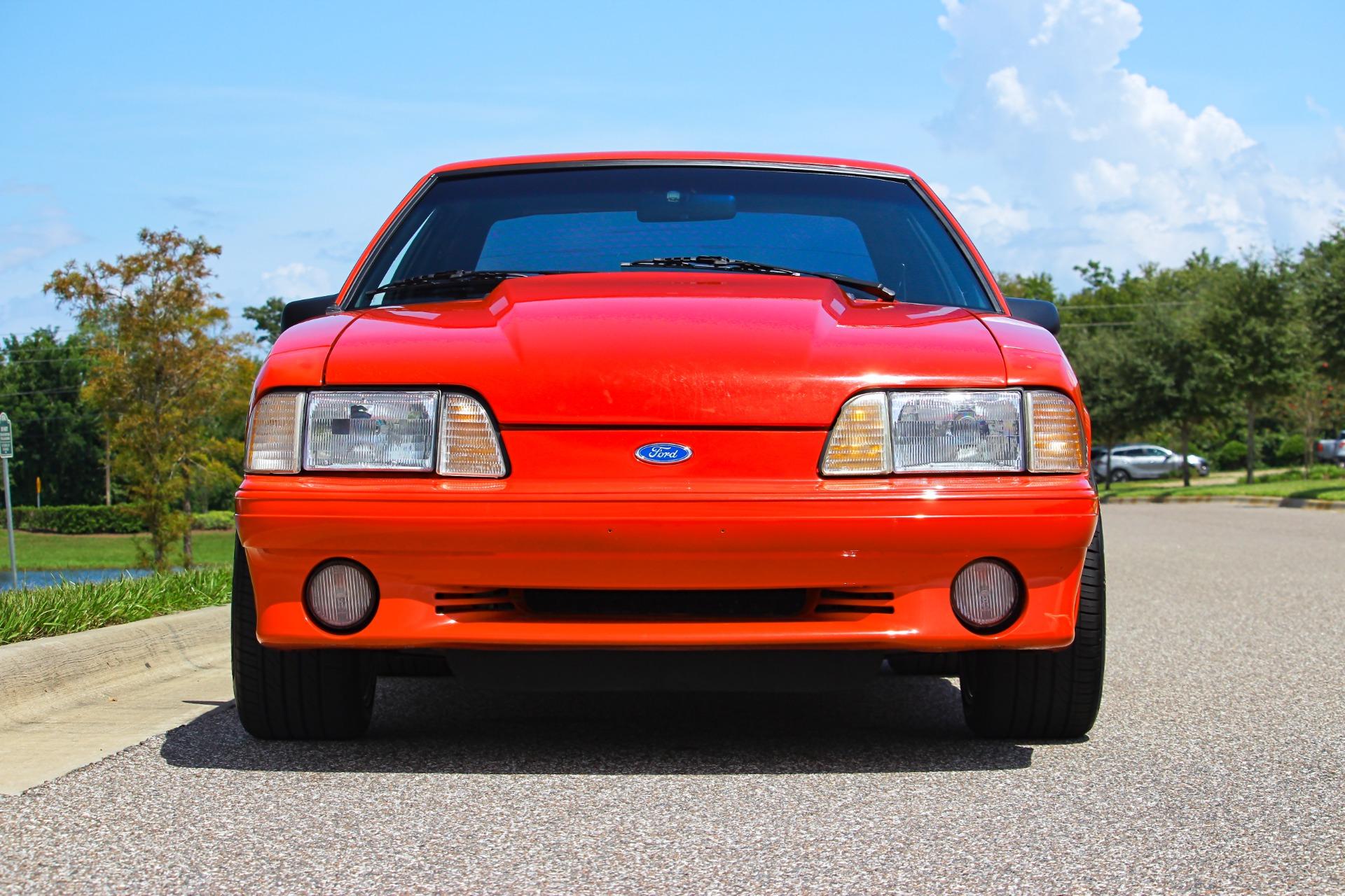 1993 Ford Mustang GT 29