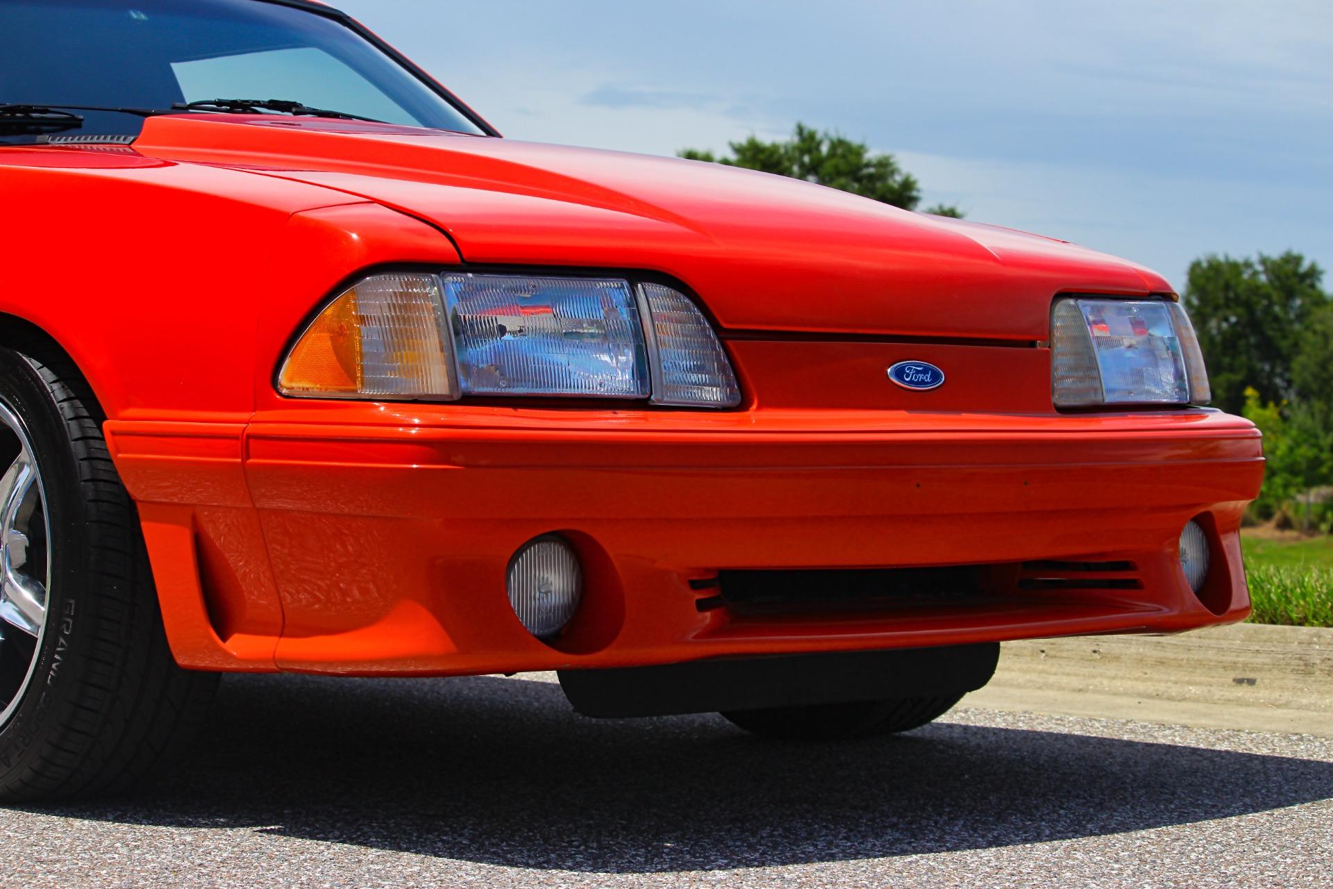 1993 Ford Mustang GT 36