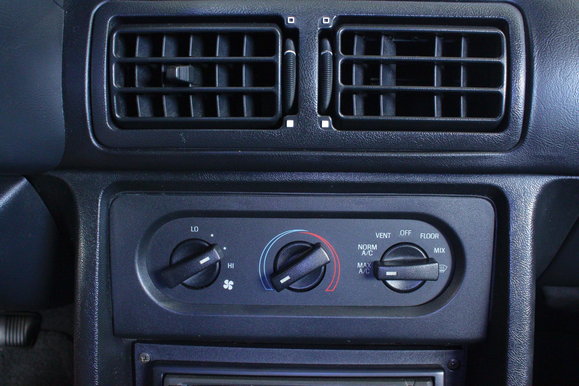 1993 Ford Mustang GT 60