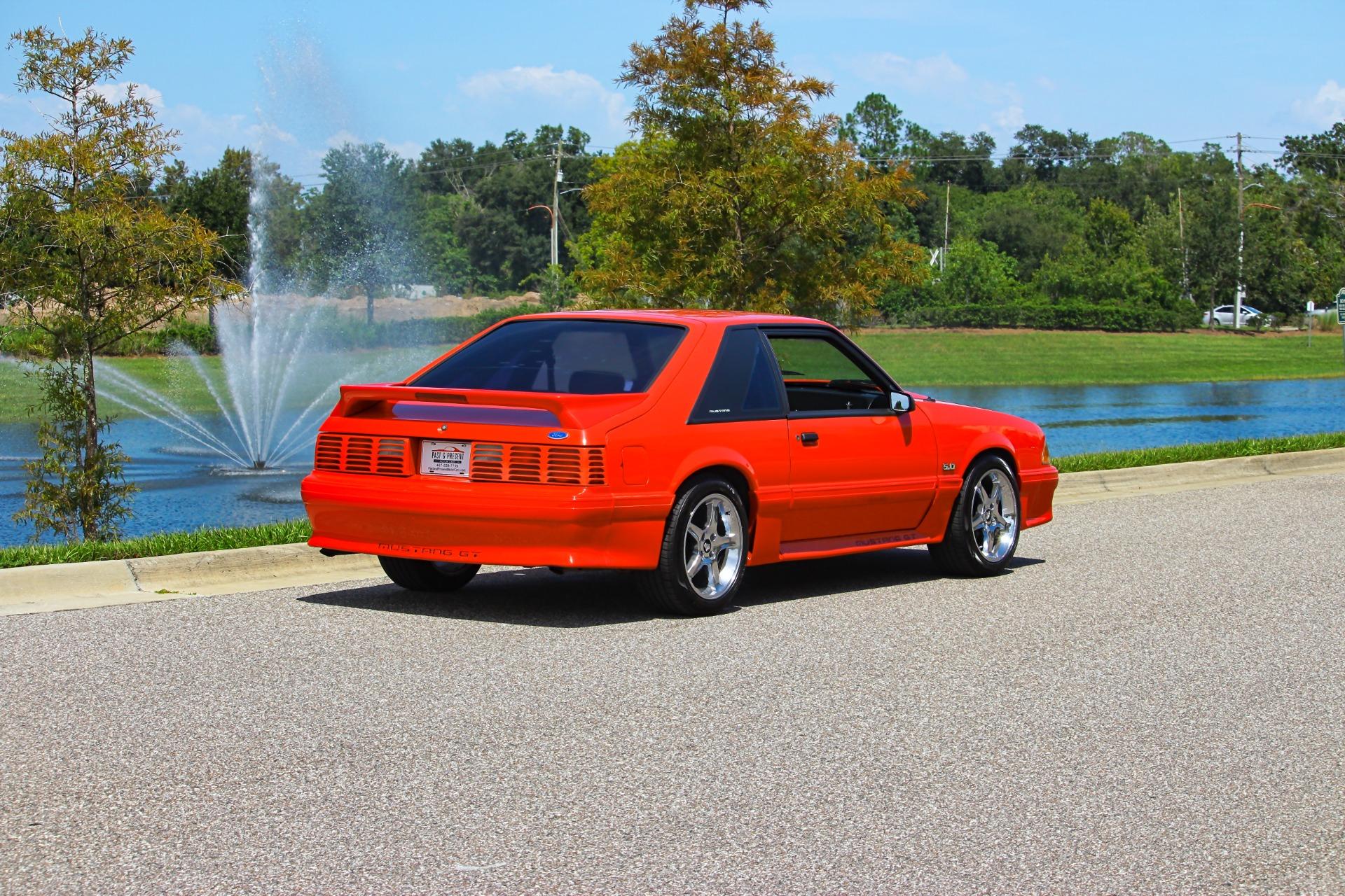 1993 Ford Mustang GT 5