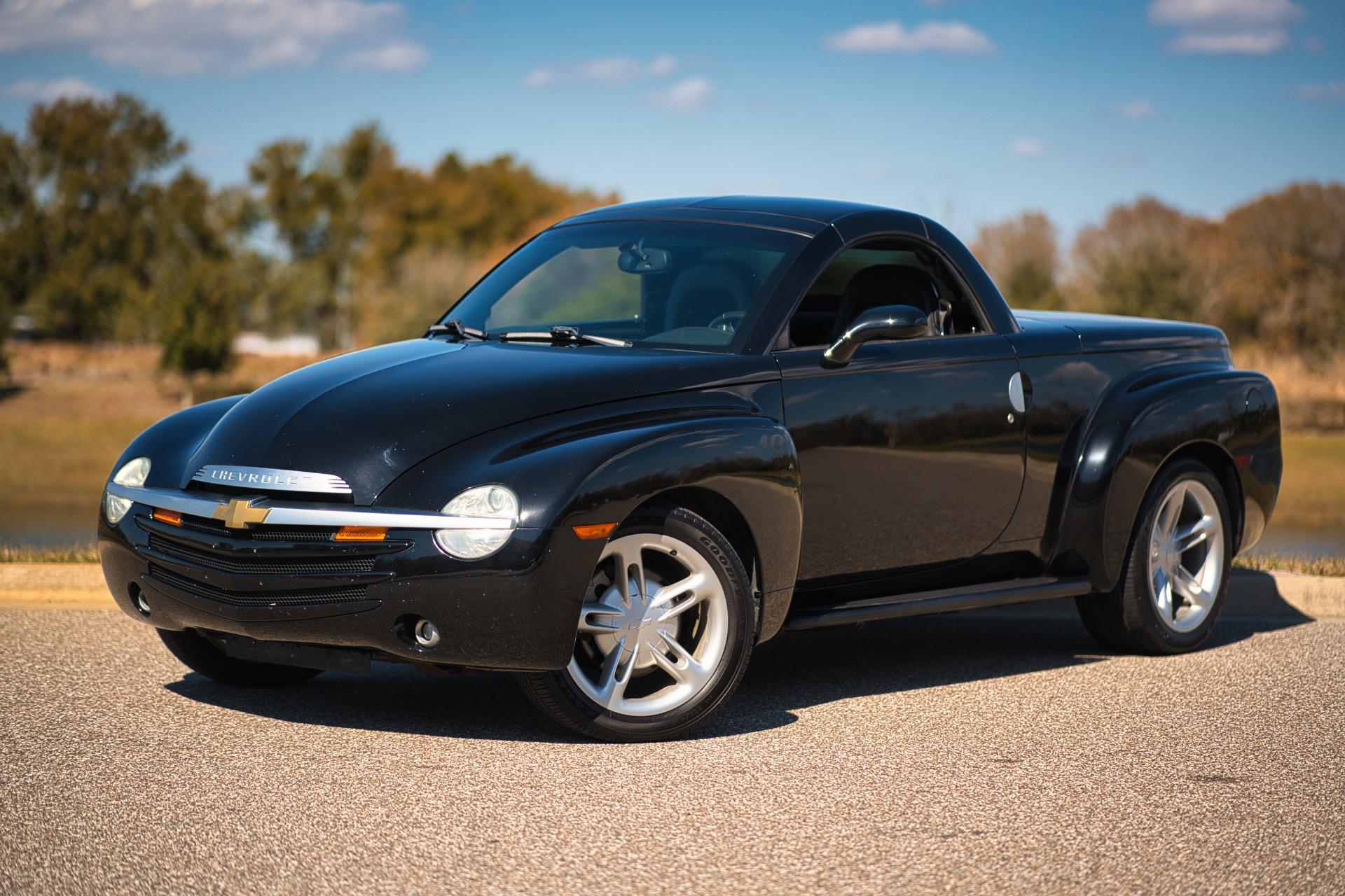 2004 Chevrolet SSR 56