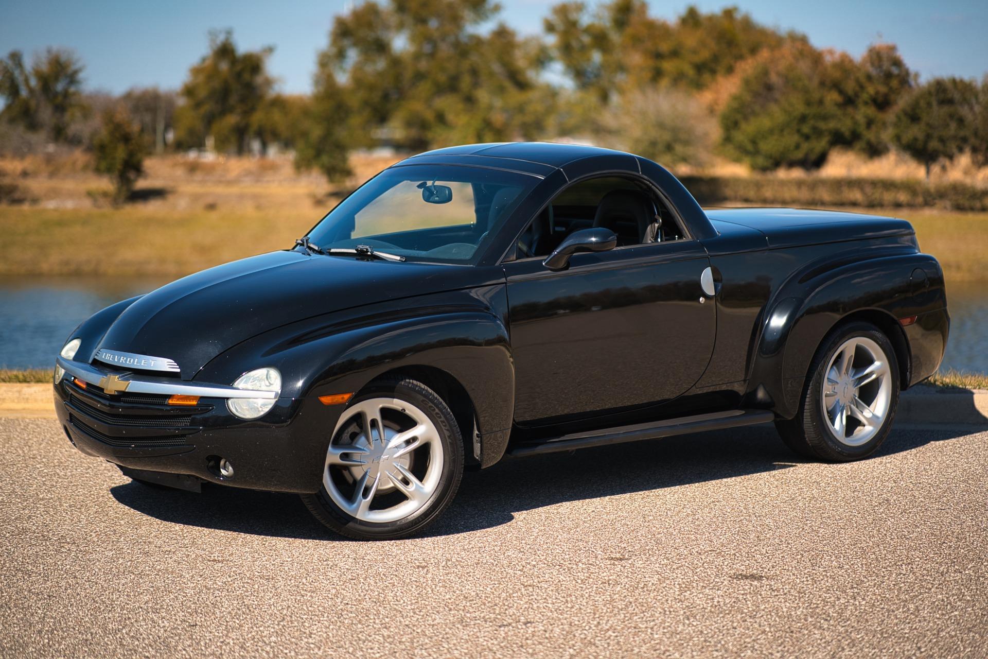 2004 Chevrolet SSR 54