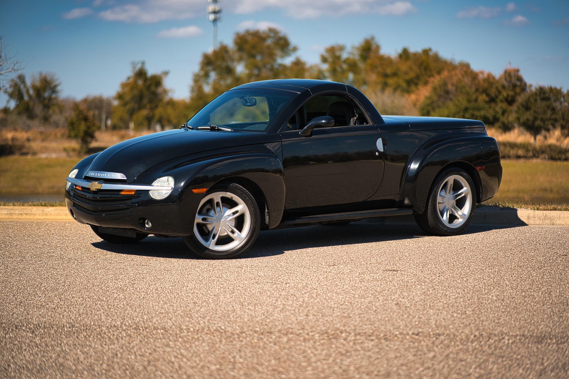 2004 Chevrolet SSR 52