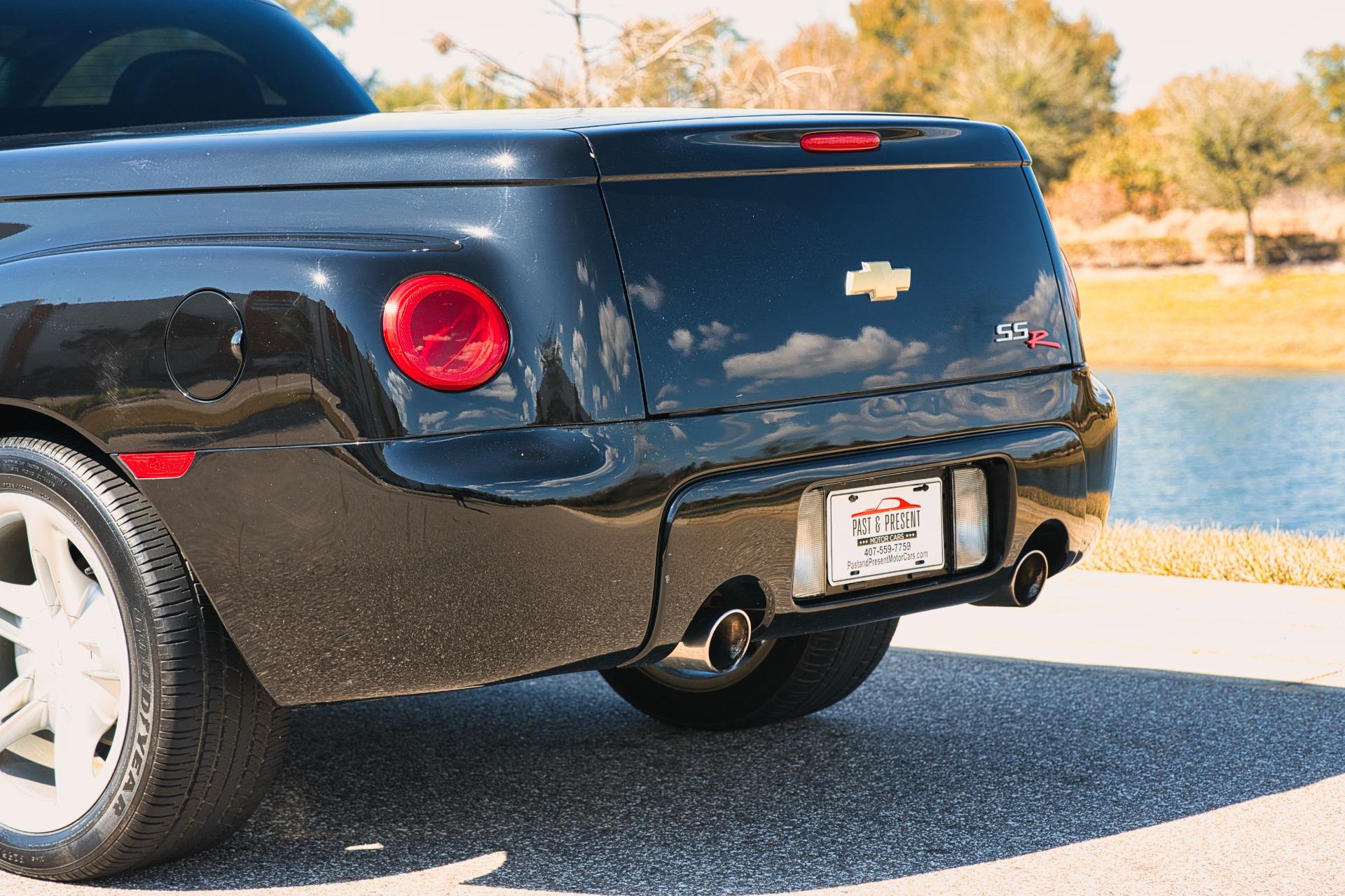 2004 Chevrolet SSR 30