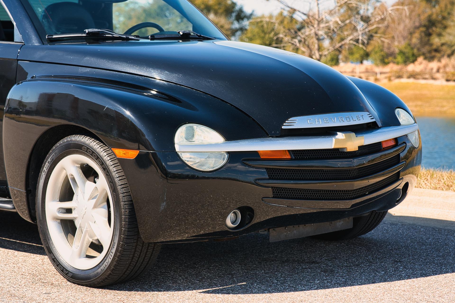 2004 Chevrolet SSR 47