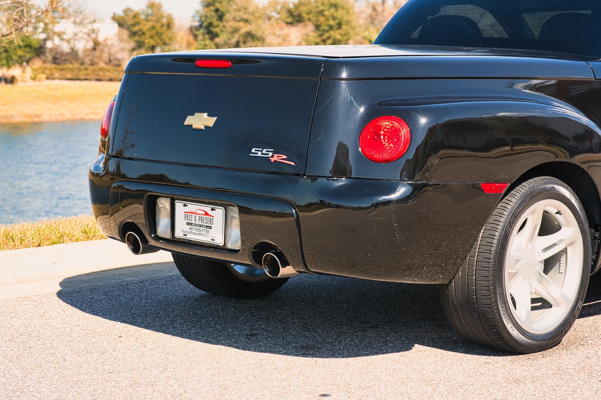 2004 Chevrolet SSR 41