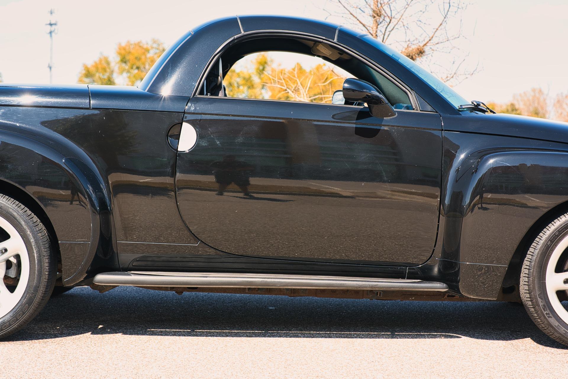 2004 Chevrolet SSR 44